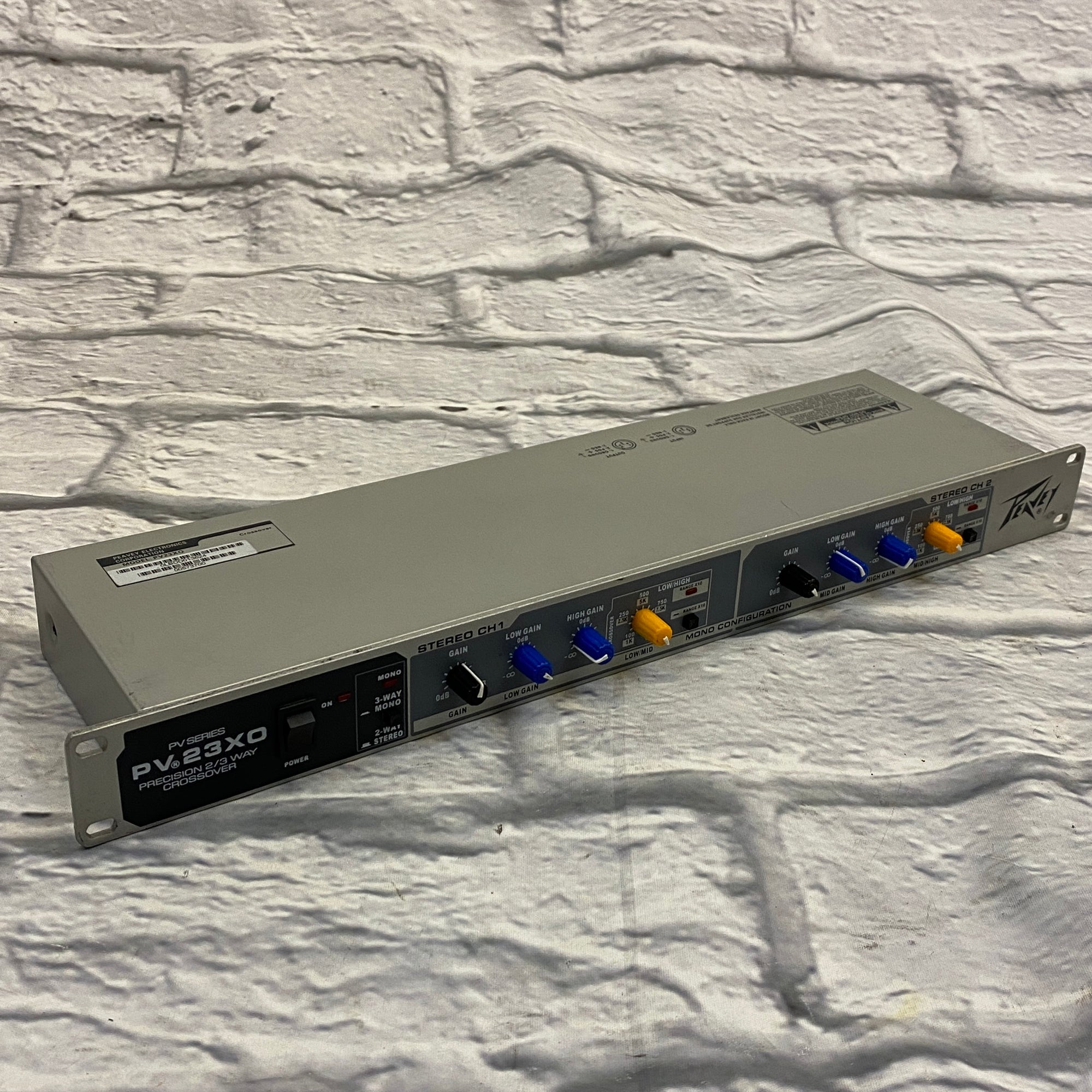 Peavey PV 23XO Precision 2/3 Way Crossover