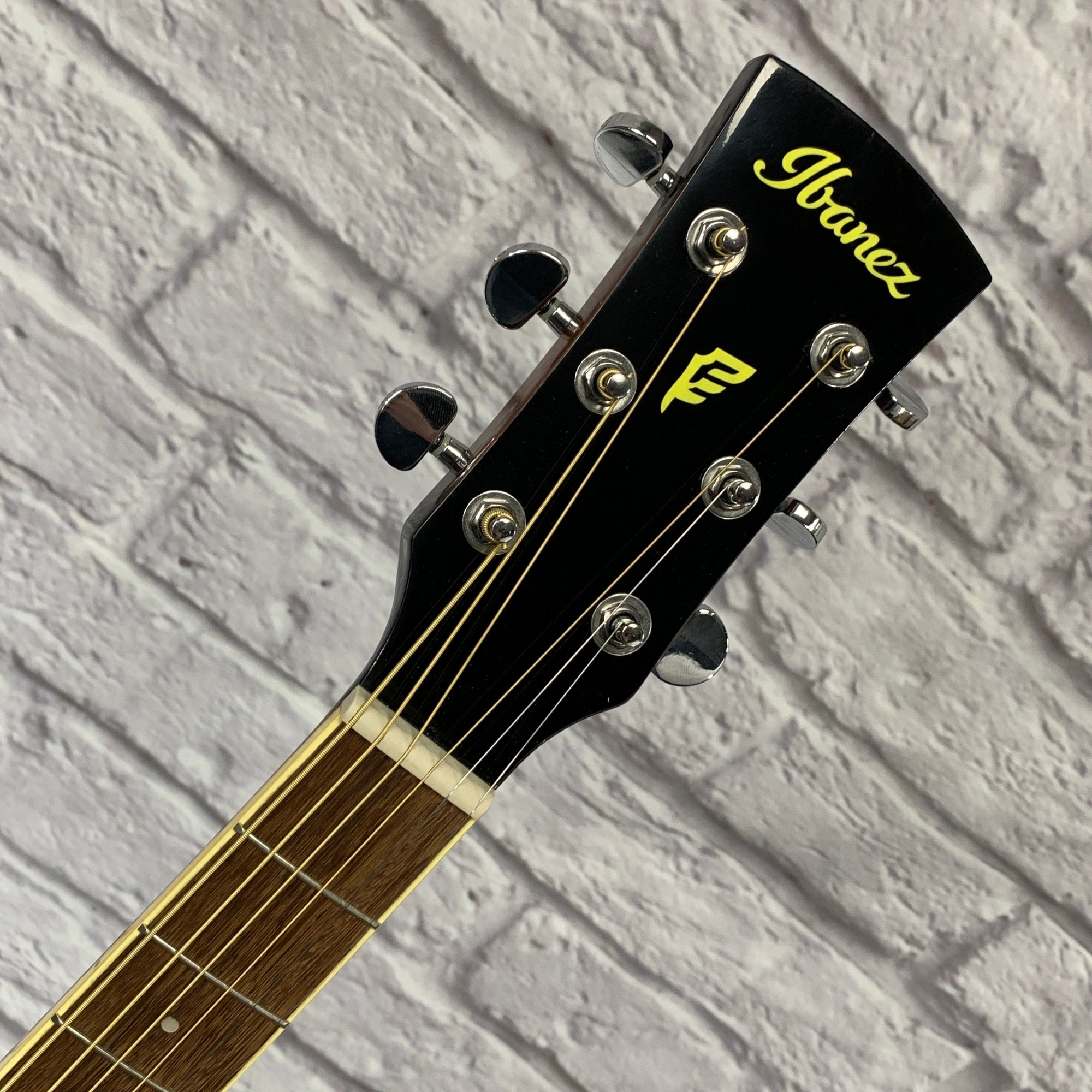 Ibanez PF15 VS Acoustic Guitar Vintage Sunburst