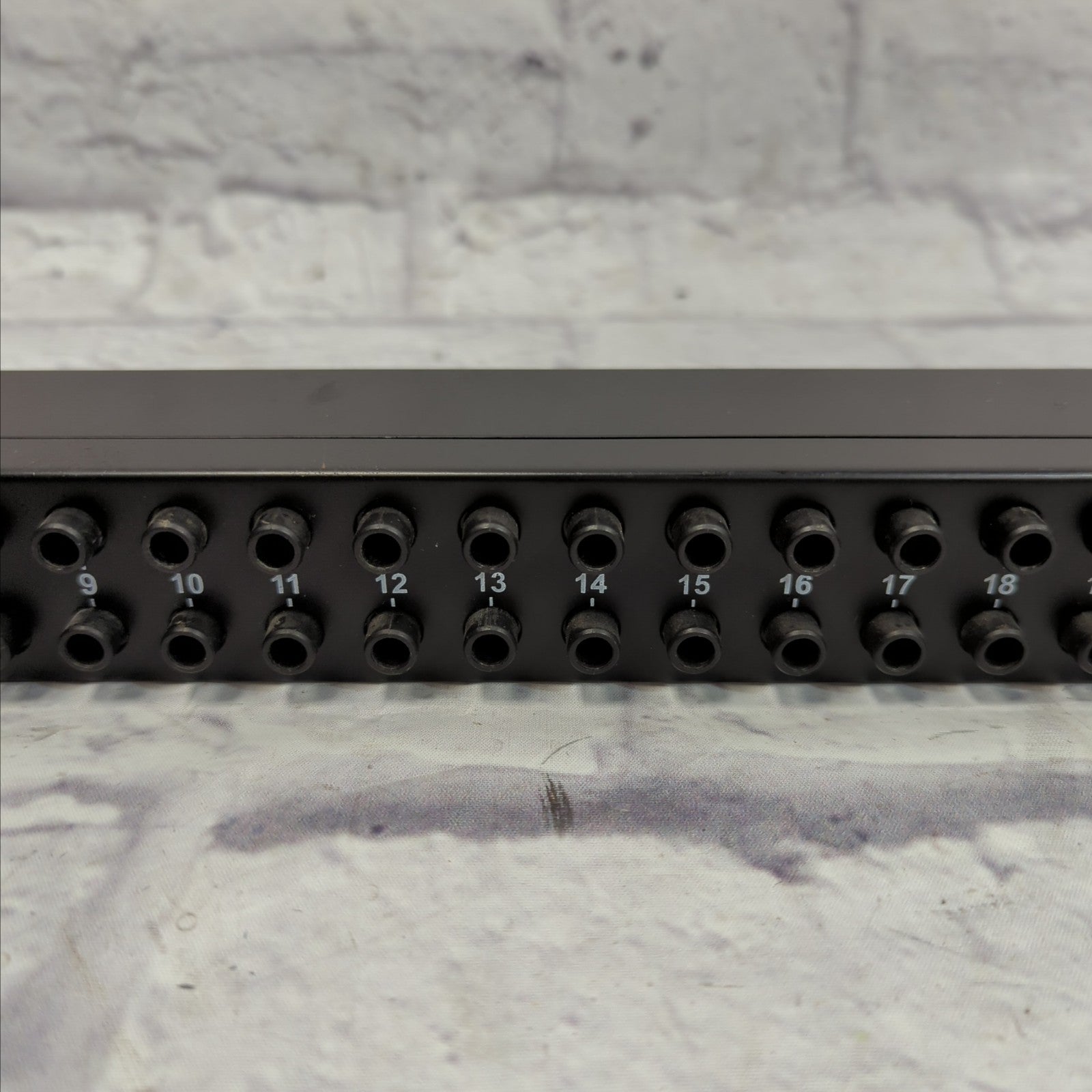 Long Patchbay Rack Neutrik Patch Bay Rack Patchbay - Evolution Music