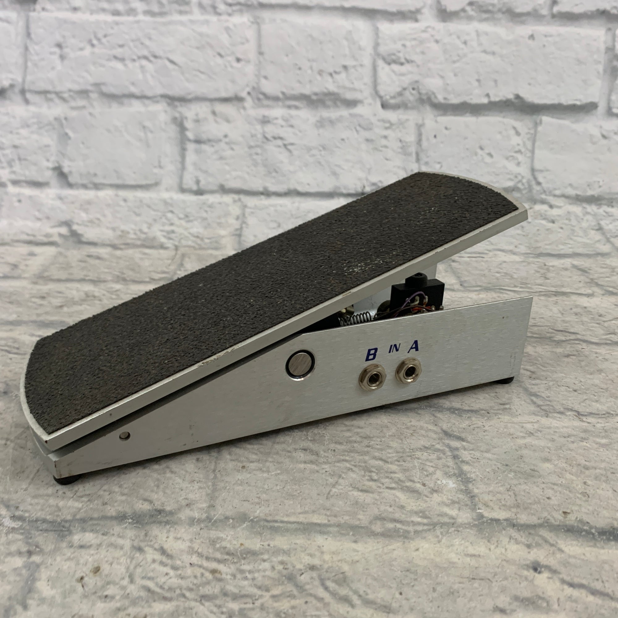 ernie ball volume pedal repair Ernie Ball Keyboard Volume Pedal