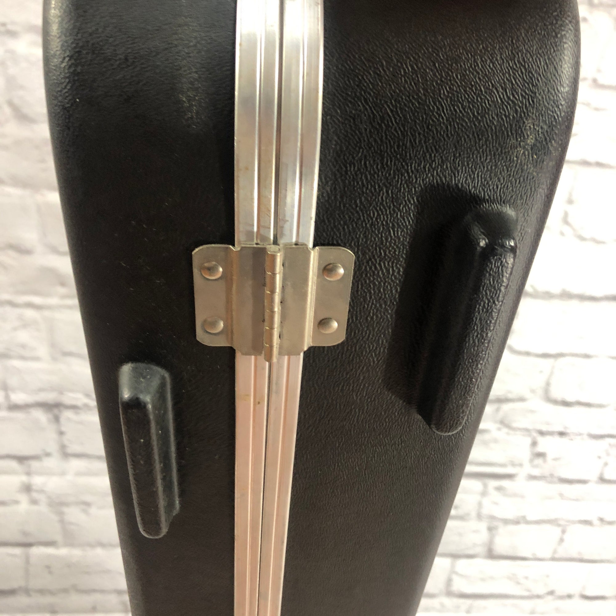 Fender Molded Bass Hard Shell Case