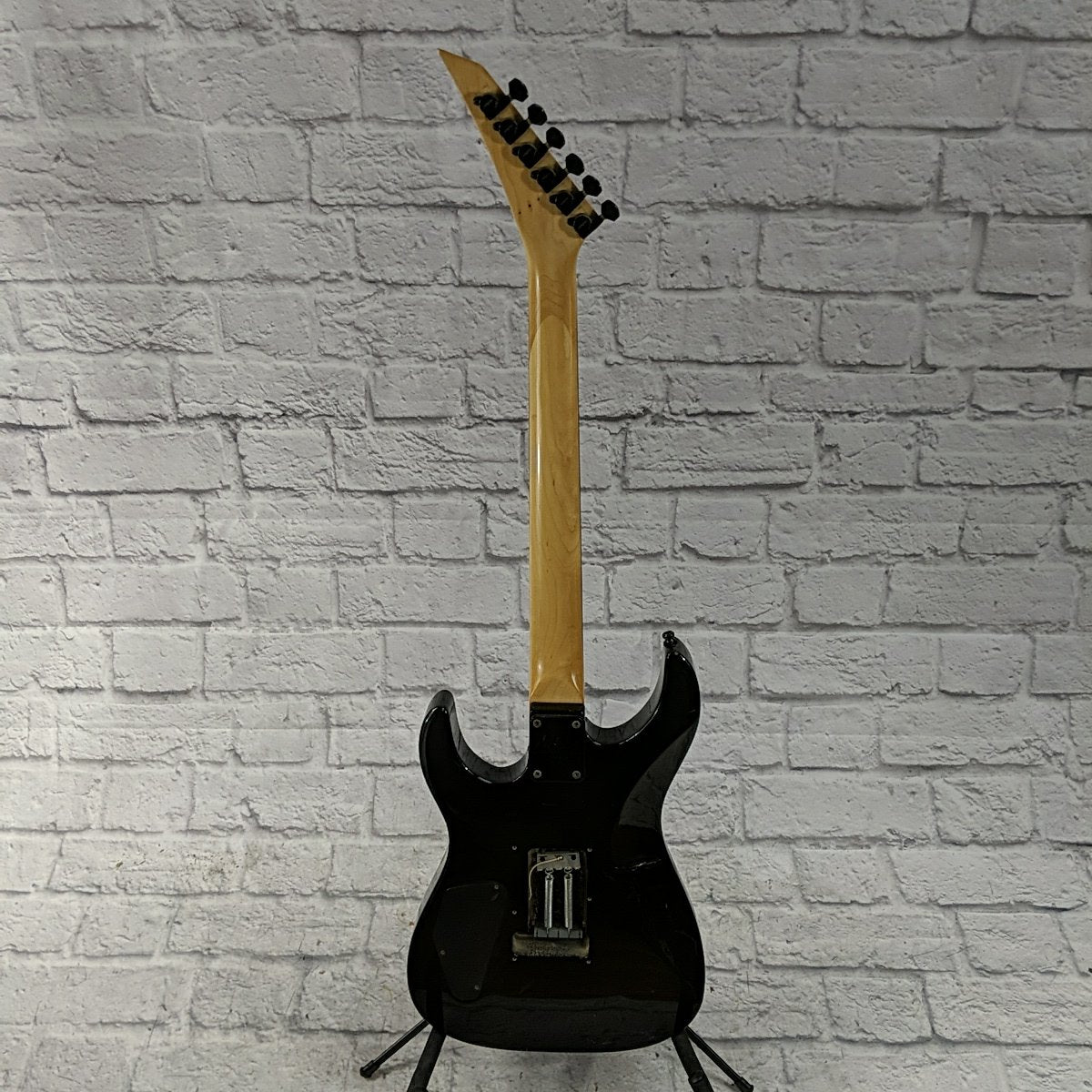 Jackson Stealth Body with Charvel Neck - Evolution Music
