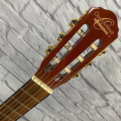 Oscar Schmidt OC9-N Classical Natural w/ Case