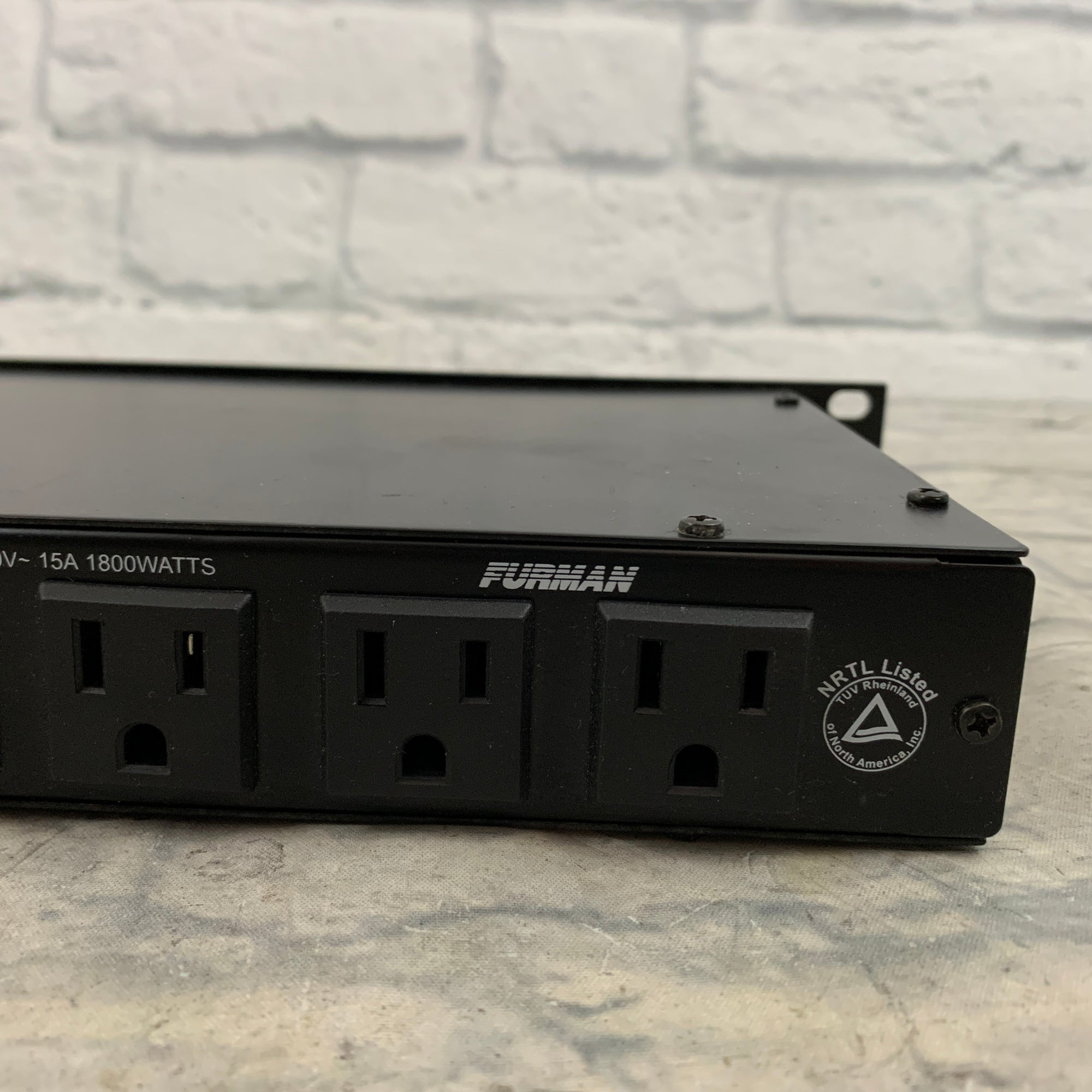 Furman RP-8 Power Conditioner