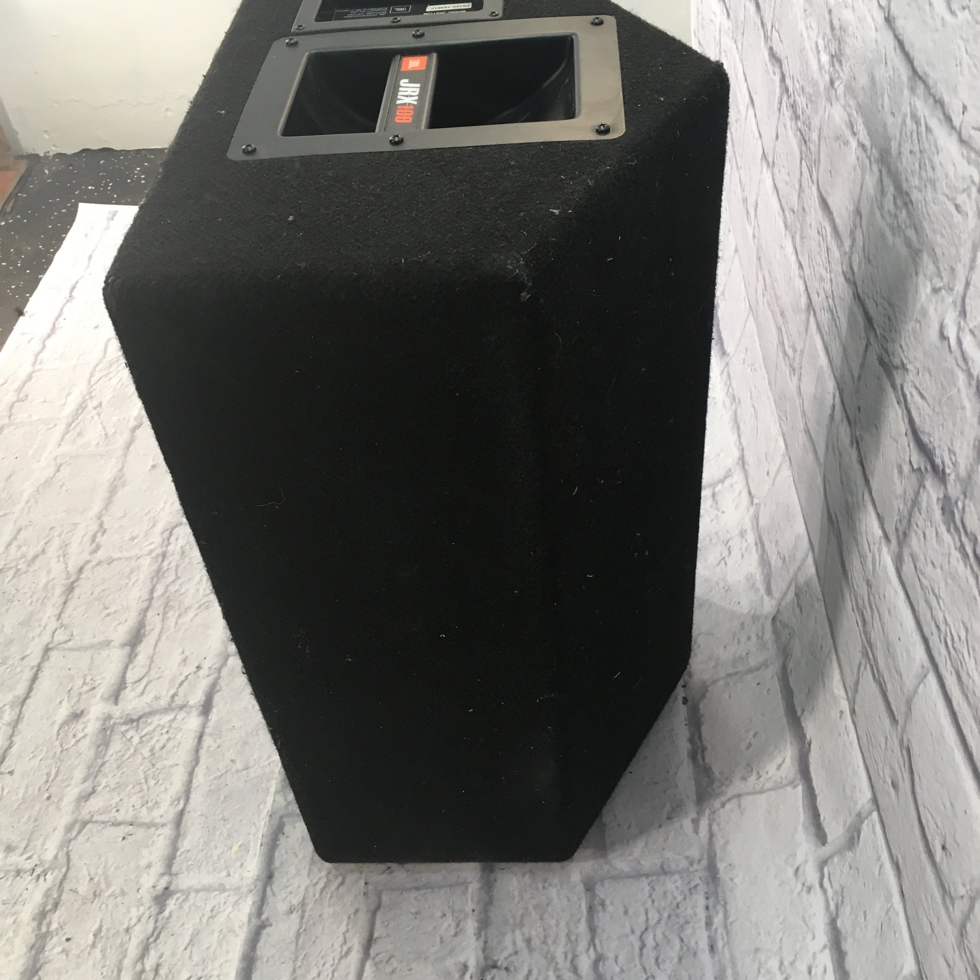 JBL JRX112M 12in 250-500w 2-Way Wedge Stage Monitor Speaker