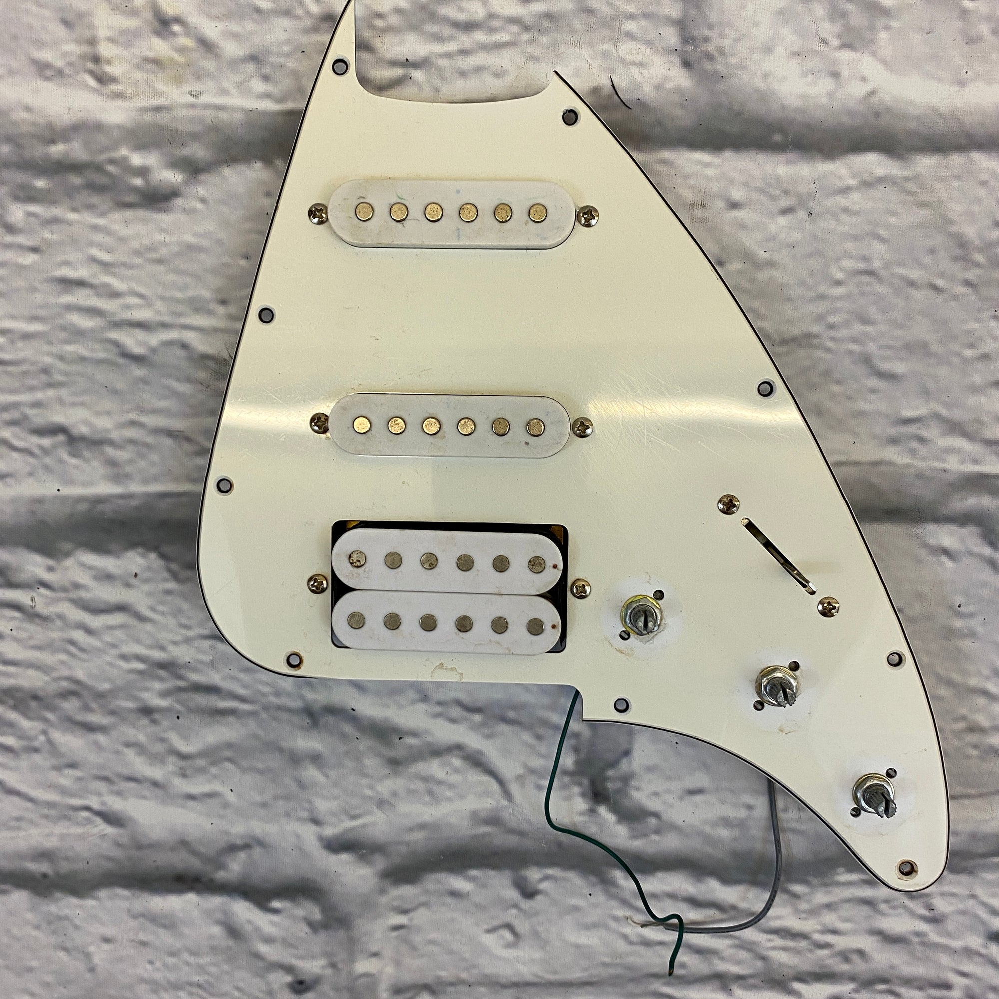 Unknown Loaded HSS Pickguard