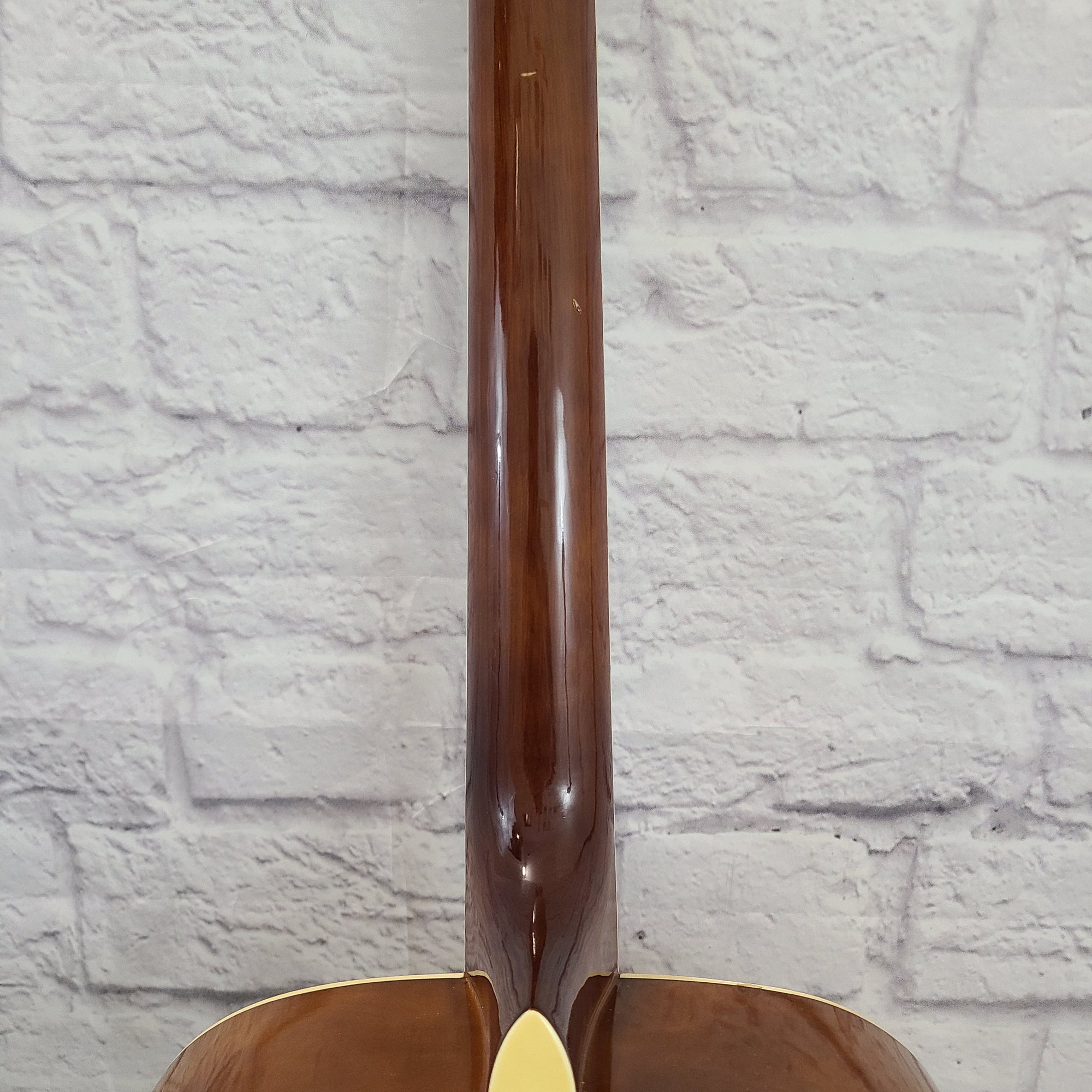 Silvertone 633 Acoustic Guitar W/ Gig Bag