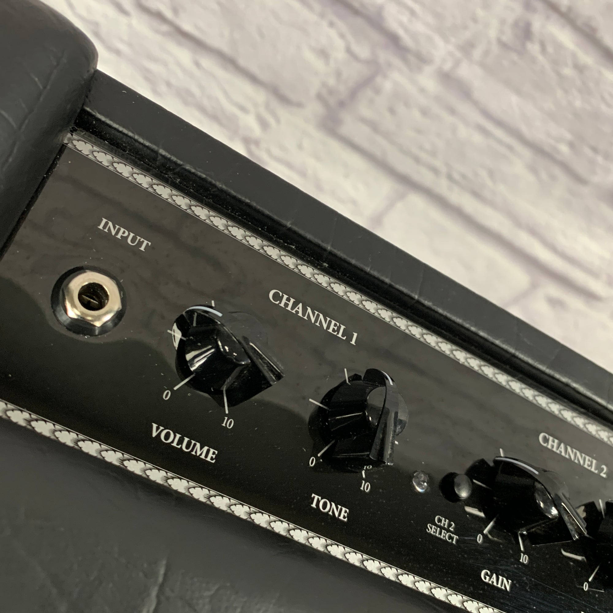 Blackstar Artist 30 2-Channel 30-Watt 2x12" Guitar Combo Amp