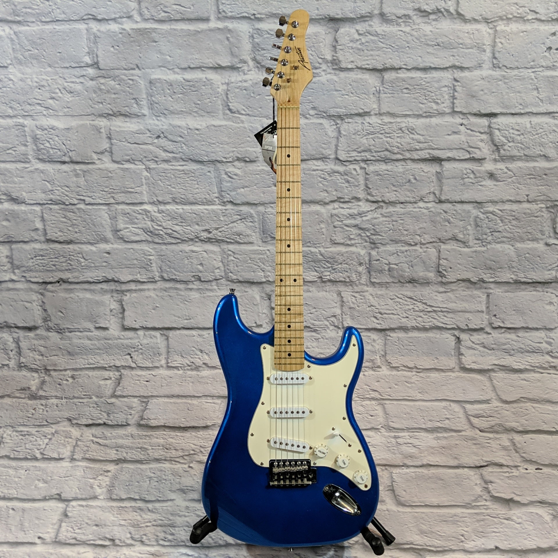 Austin AST100 Metallic Blue Electric Guitar - New Old Stock