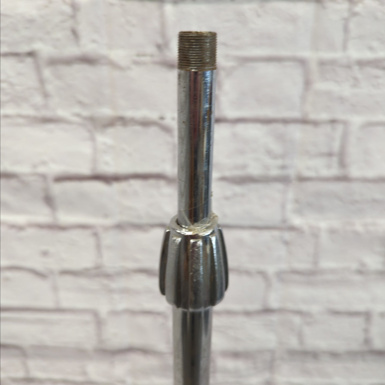 Unknown Tripod Chrome Microphone Stand