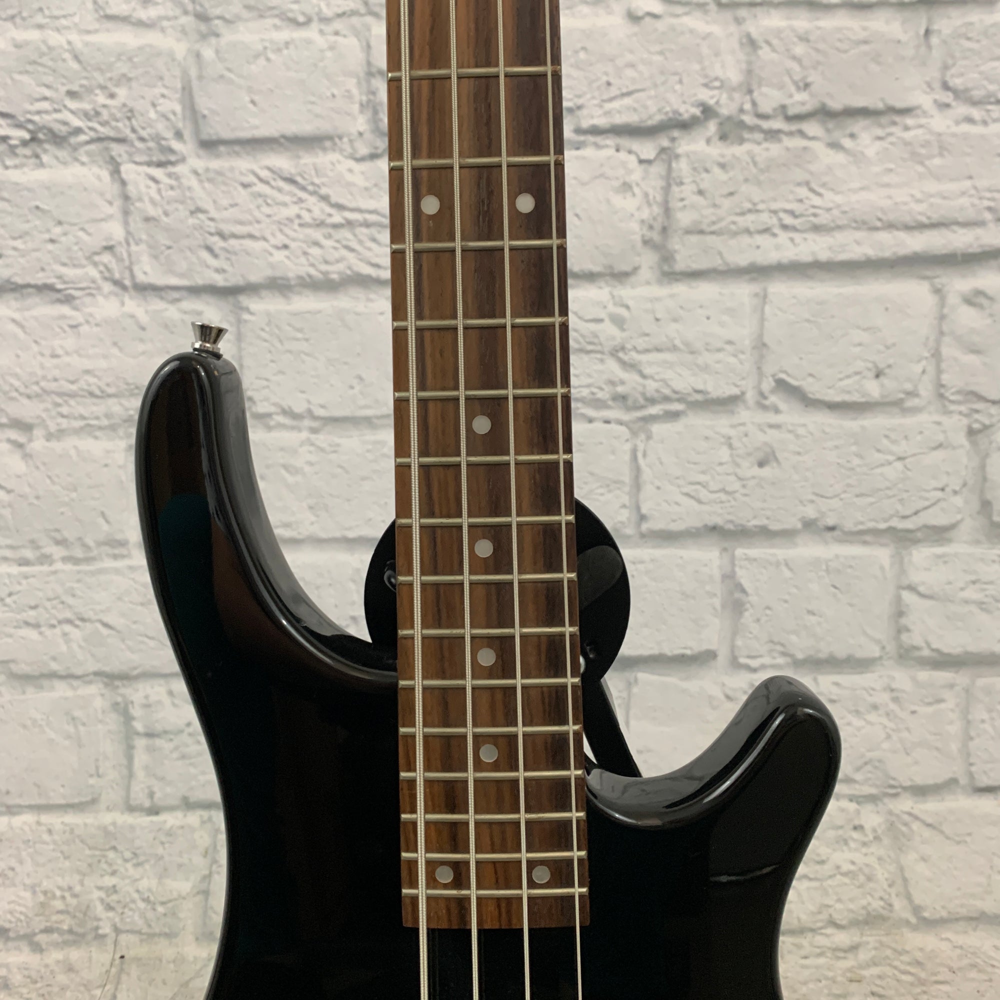 Rogue Series II SX100B 4 String Bass