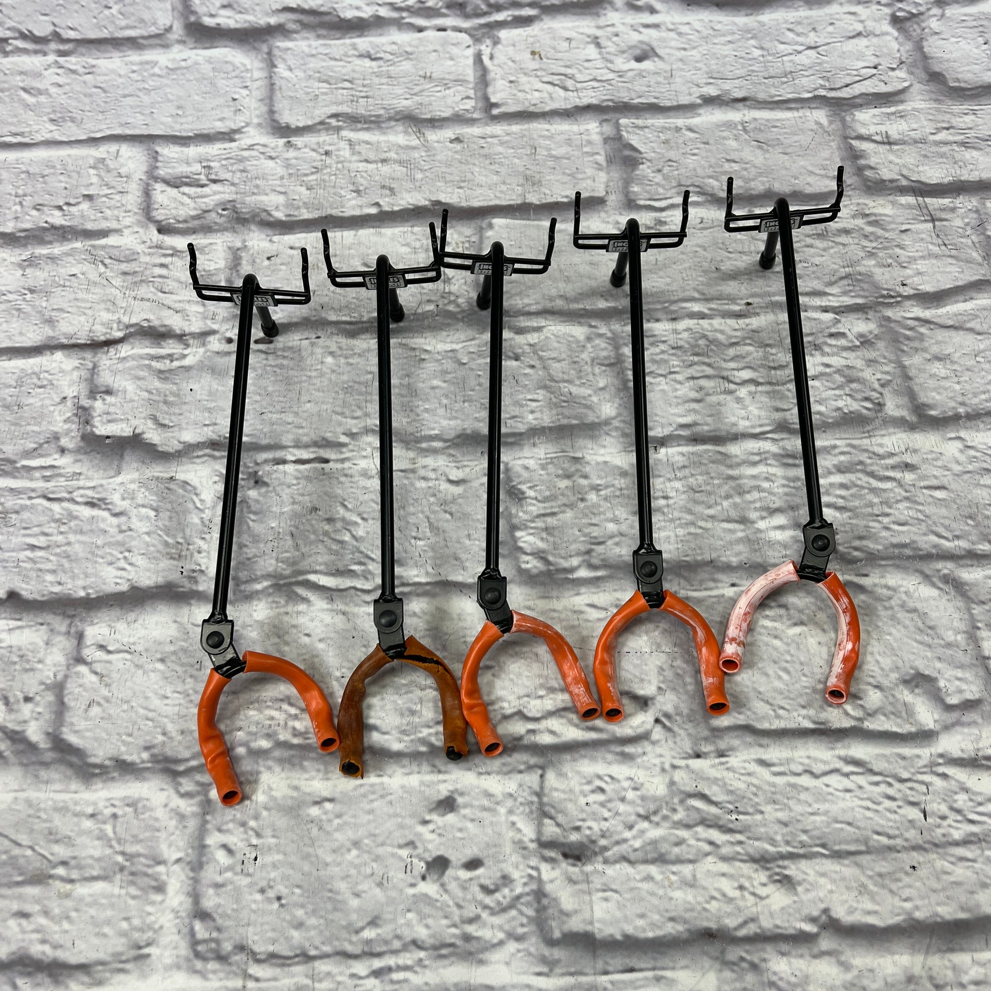 5x Ingles Pegboard Guitar Hangers