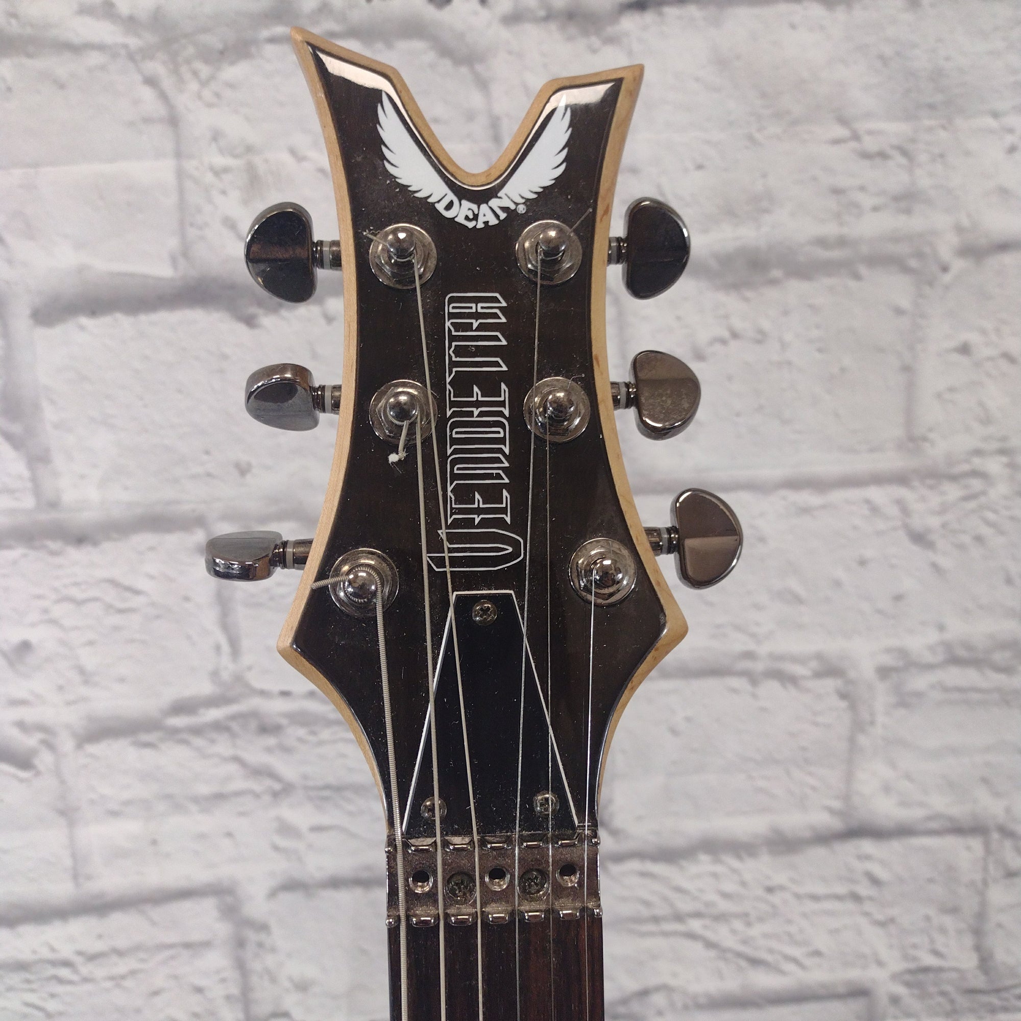 Dean Vendetta VN1000F Floyd Rose Electric Guitar