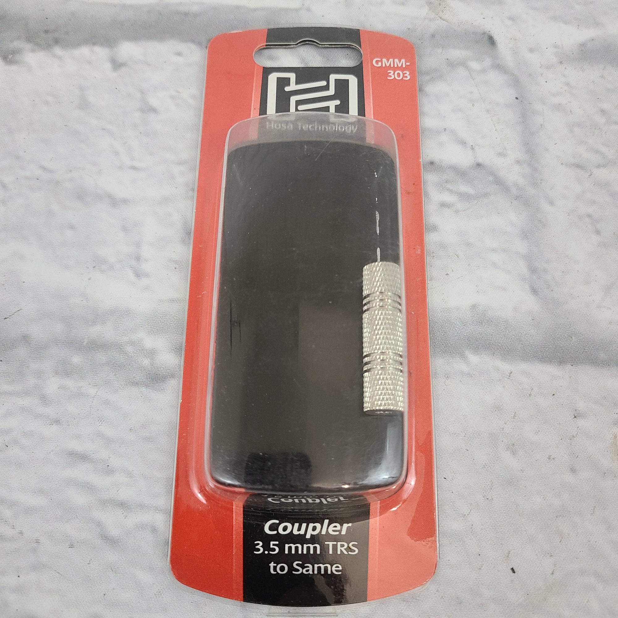 Hosa Technology Coupler - 3.5mm TRS to Same