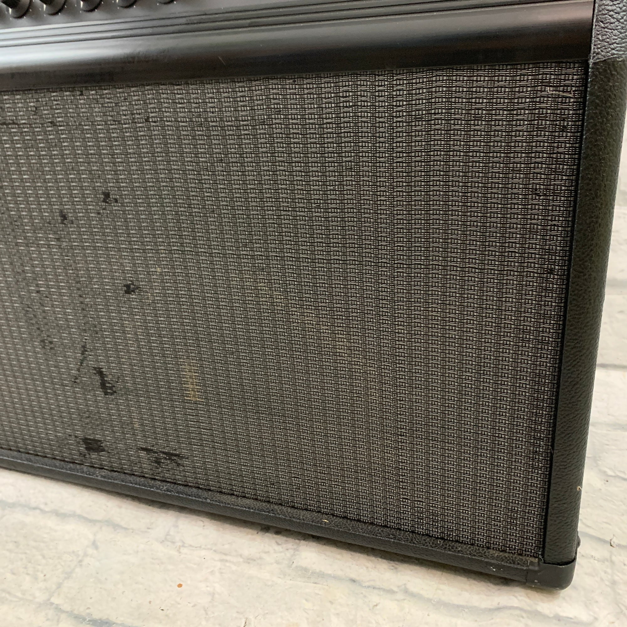 Line 6 AxSys 100 Watt Stereo Modeling Guitar Amplifier