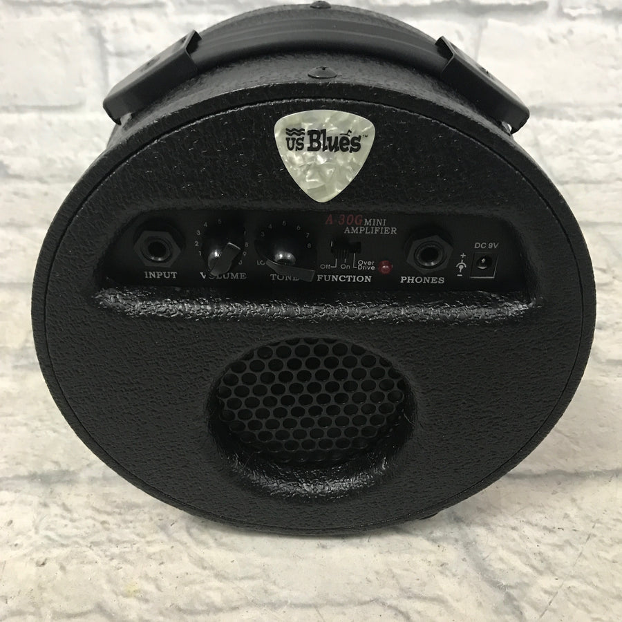 US Blues USB-A30G Round Mini 9V Battery Powered Guitar Amp