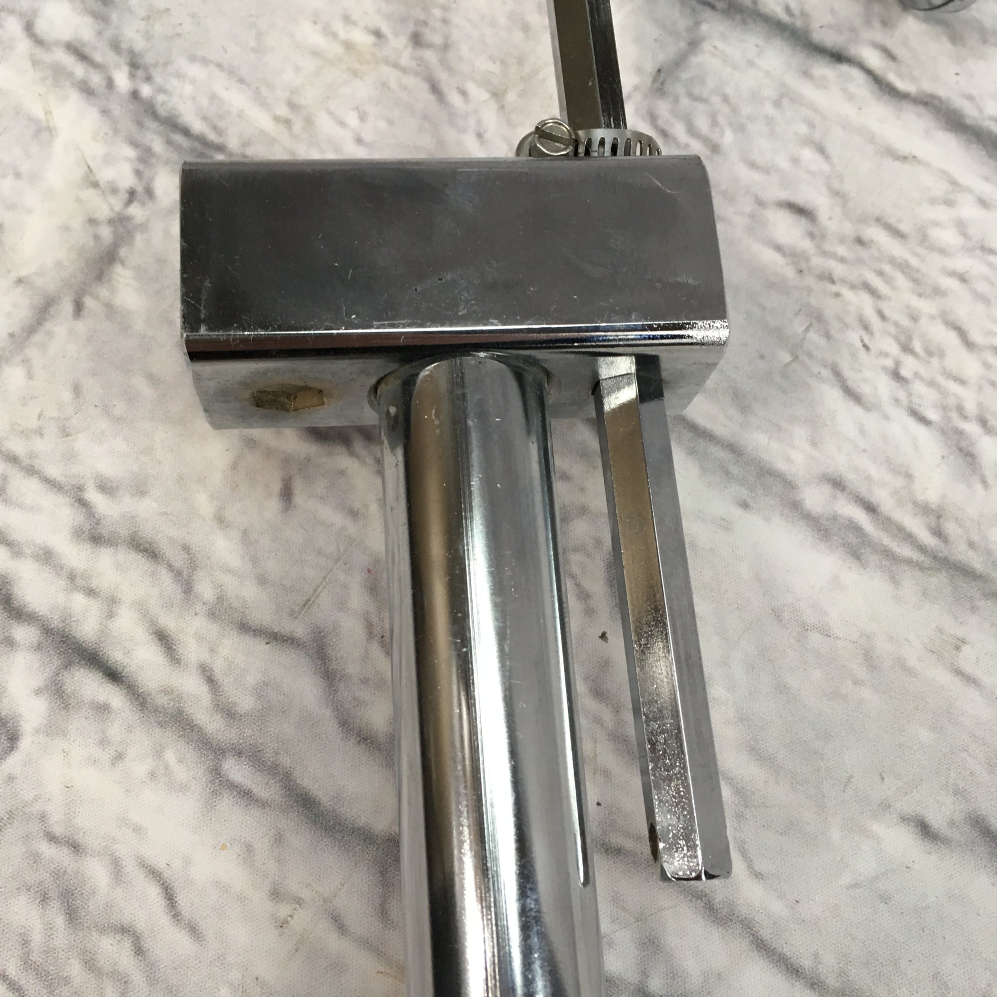 Gretsch Monster Tom Mount