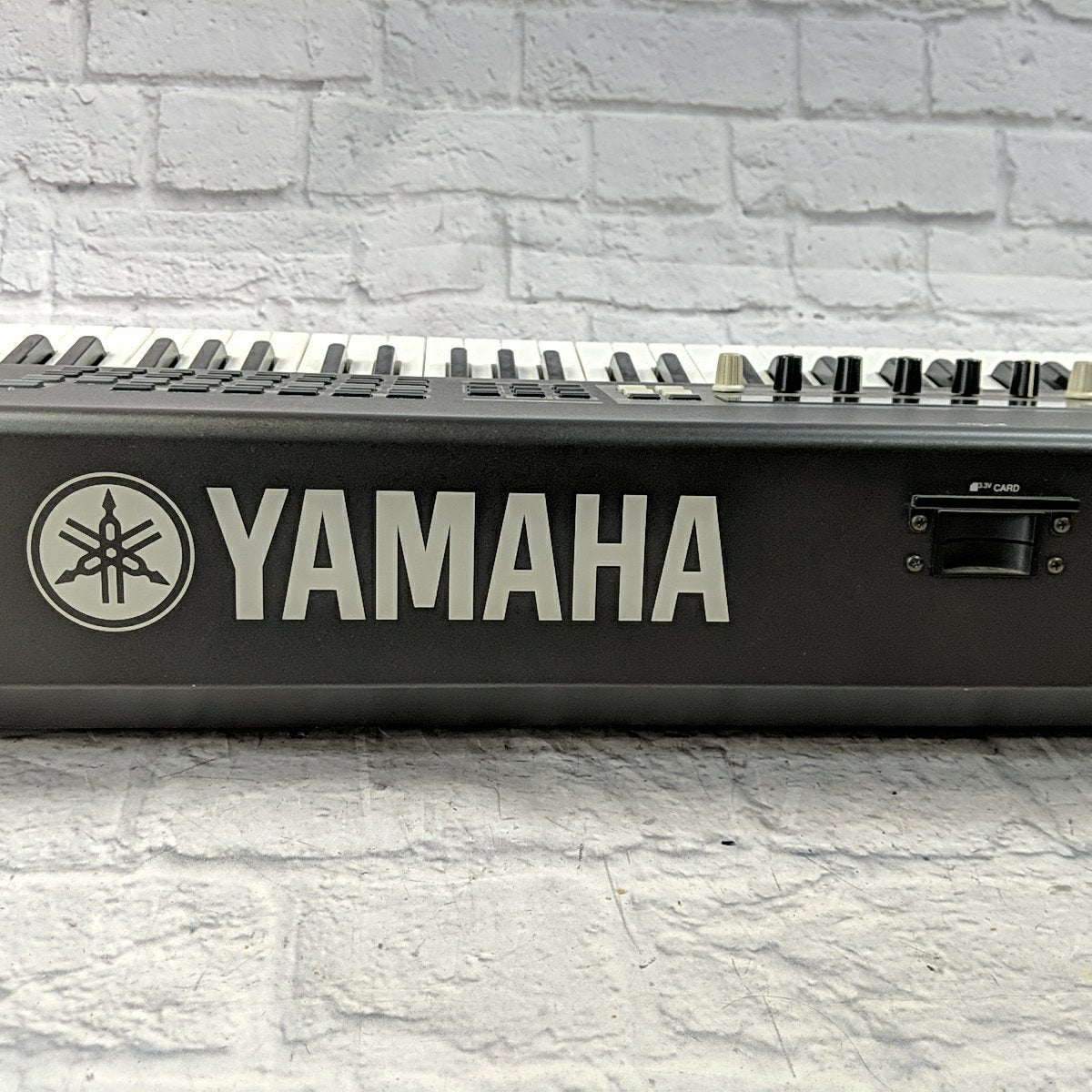 Yamaha S-80 88-key Weighted Workstation Synthesizer Digital Synth