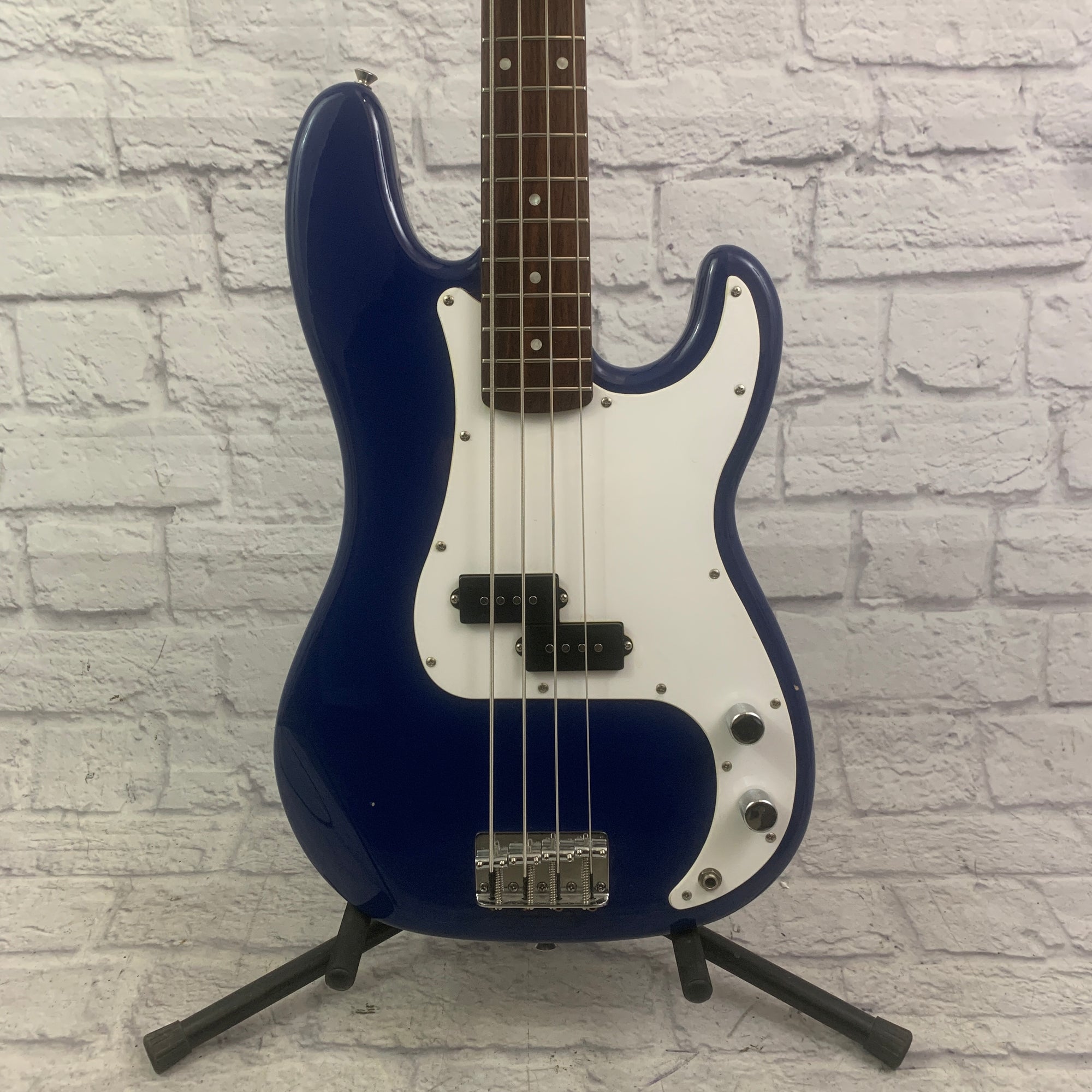 Squier Affinity Series P-bass 4 String Bass Guitar
