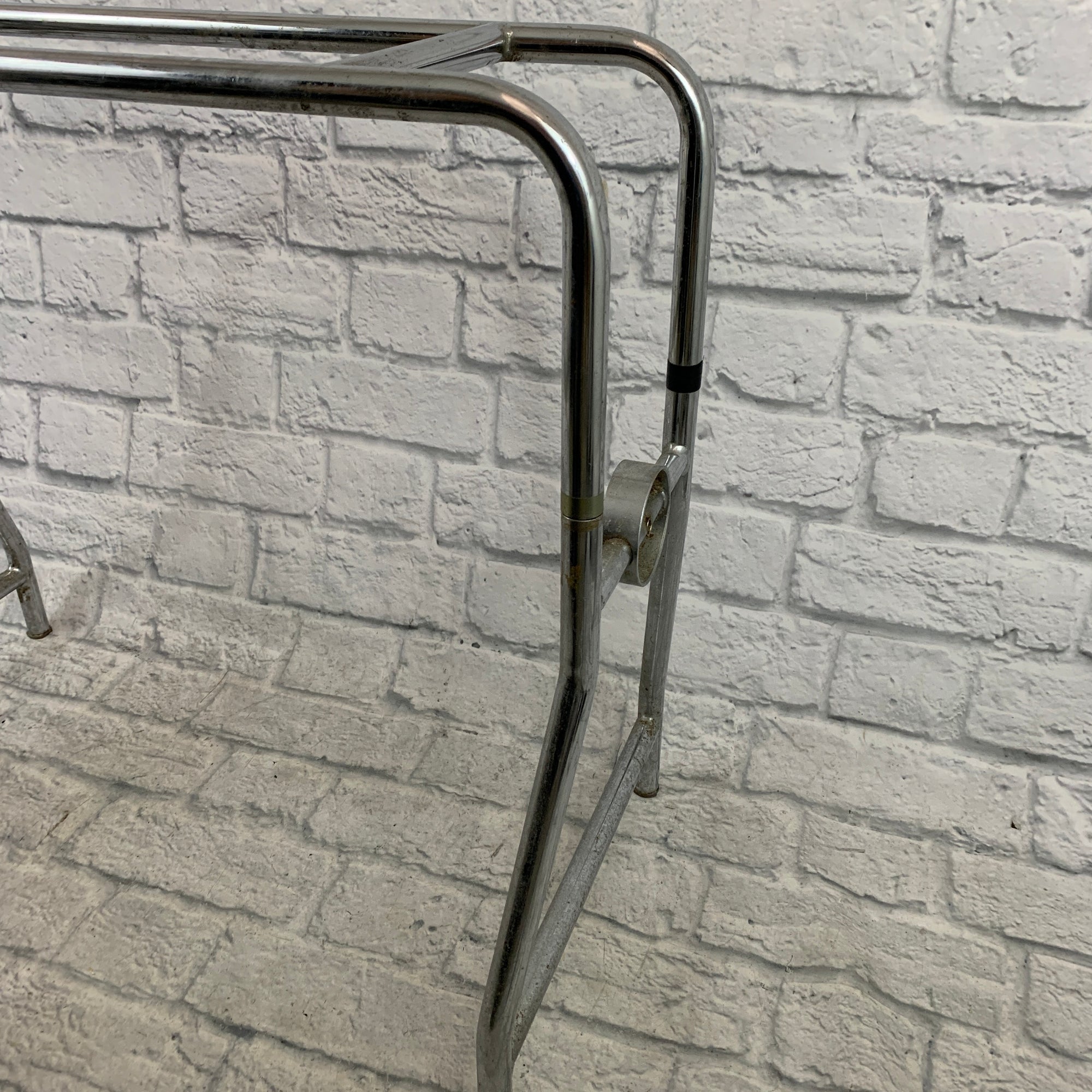 Unknown Chrome Keyboard Stand