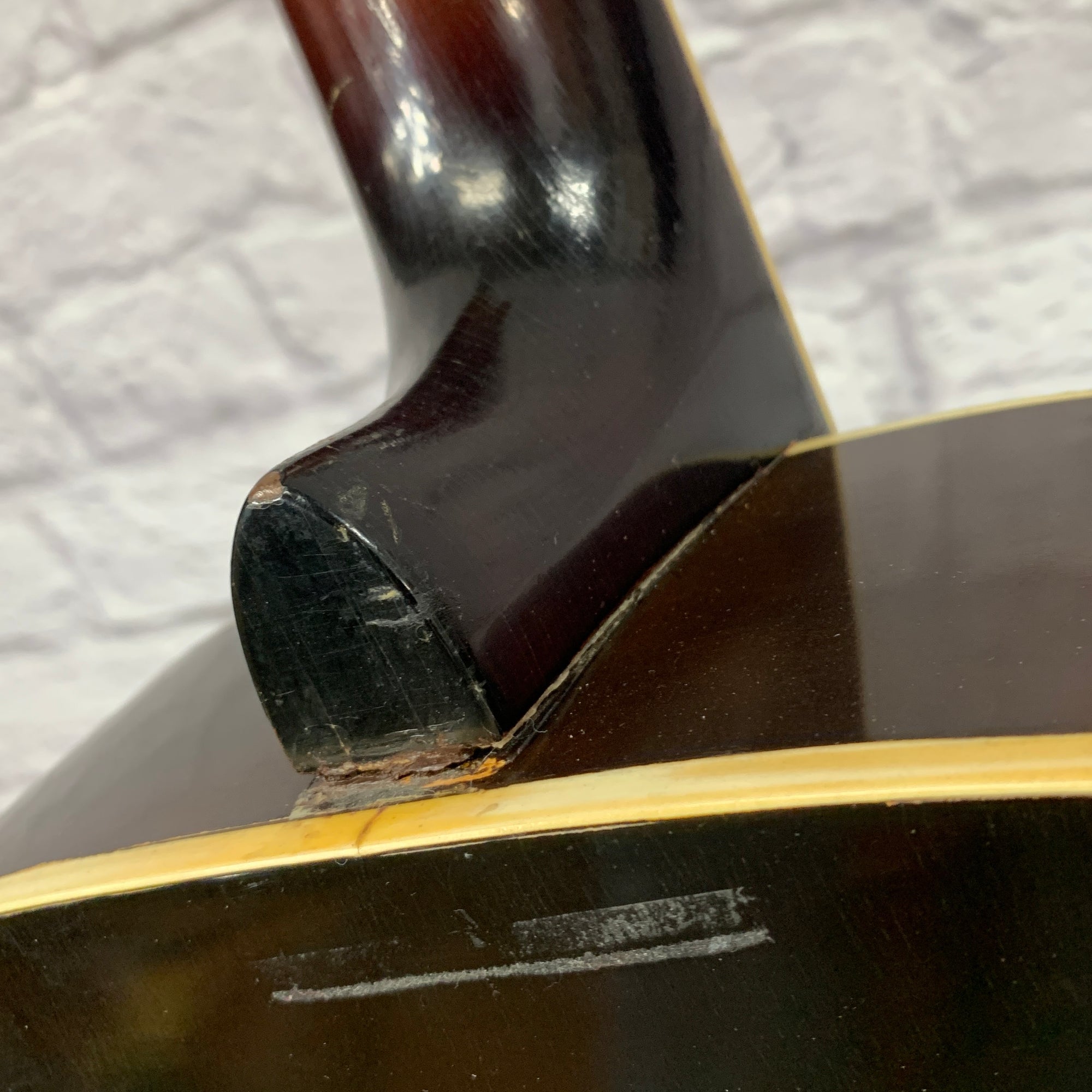 Vintage Vega D-26 Archtop Acoustic Guitar Sunburst