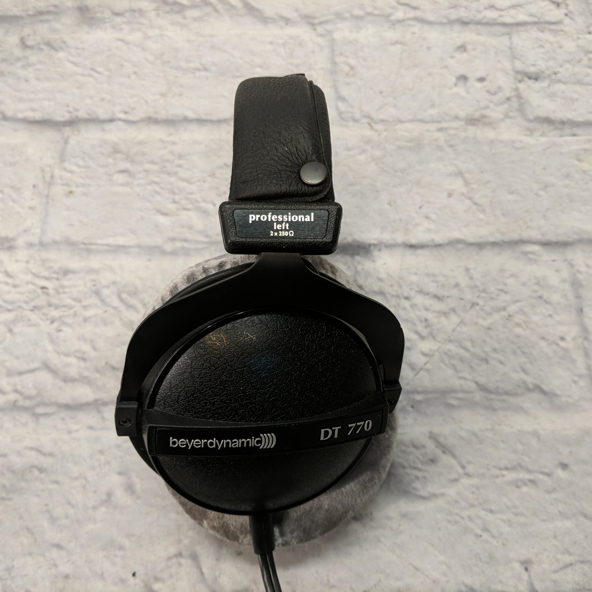 Beyerdynamic DT 770 Pro Studio Monitor Headphone