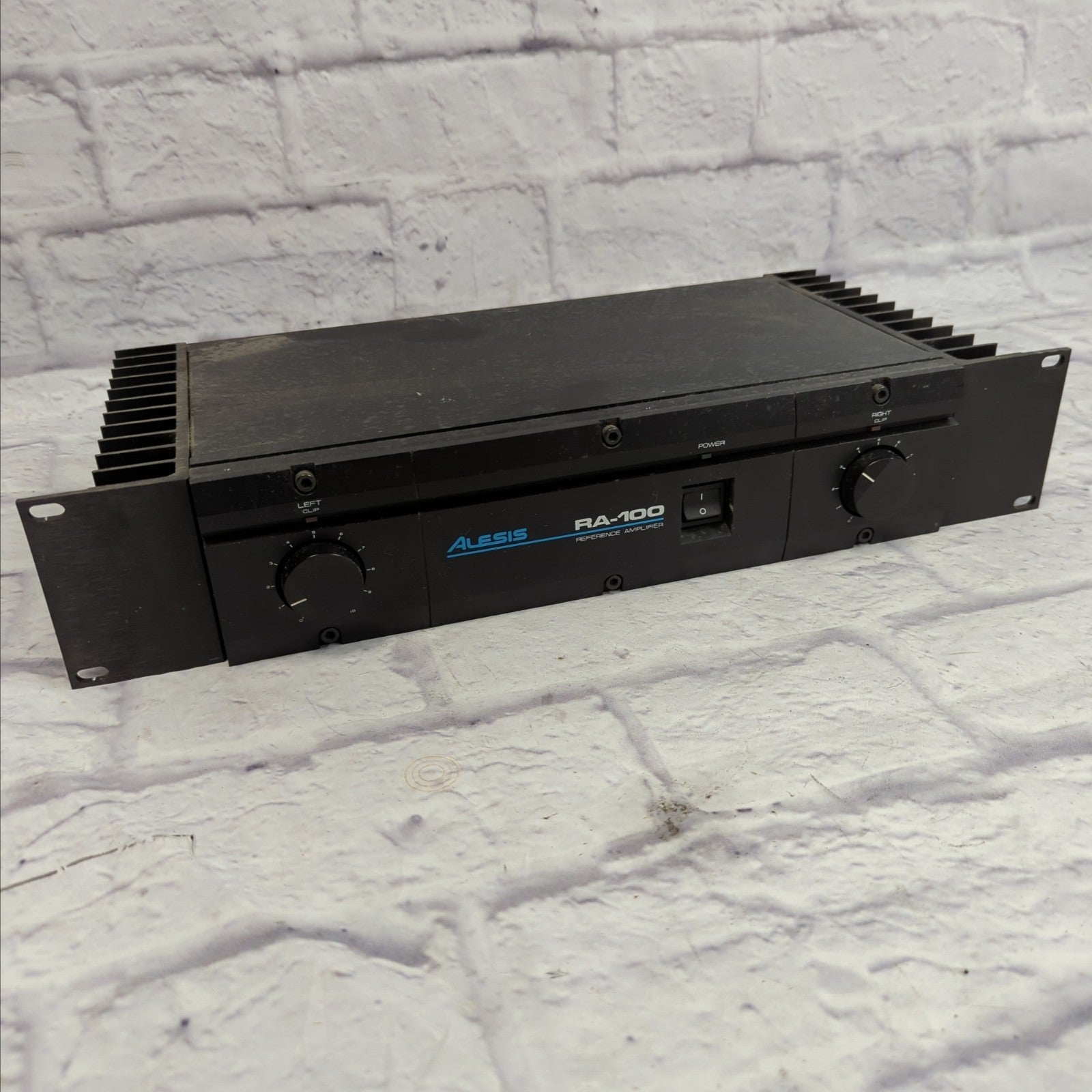Alesis RA100 Reference Power Amp