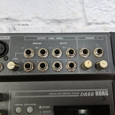 Korg D888 Digital Multitrack Recorder