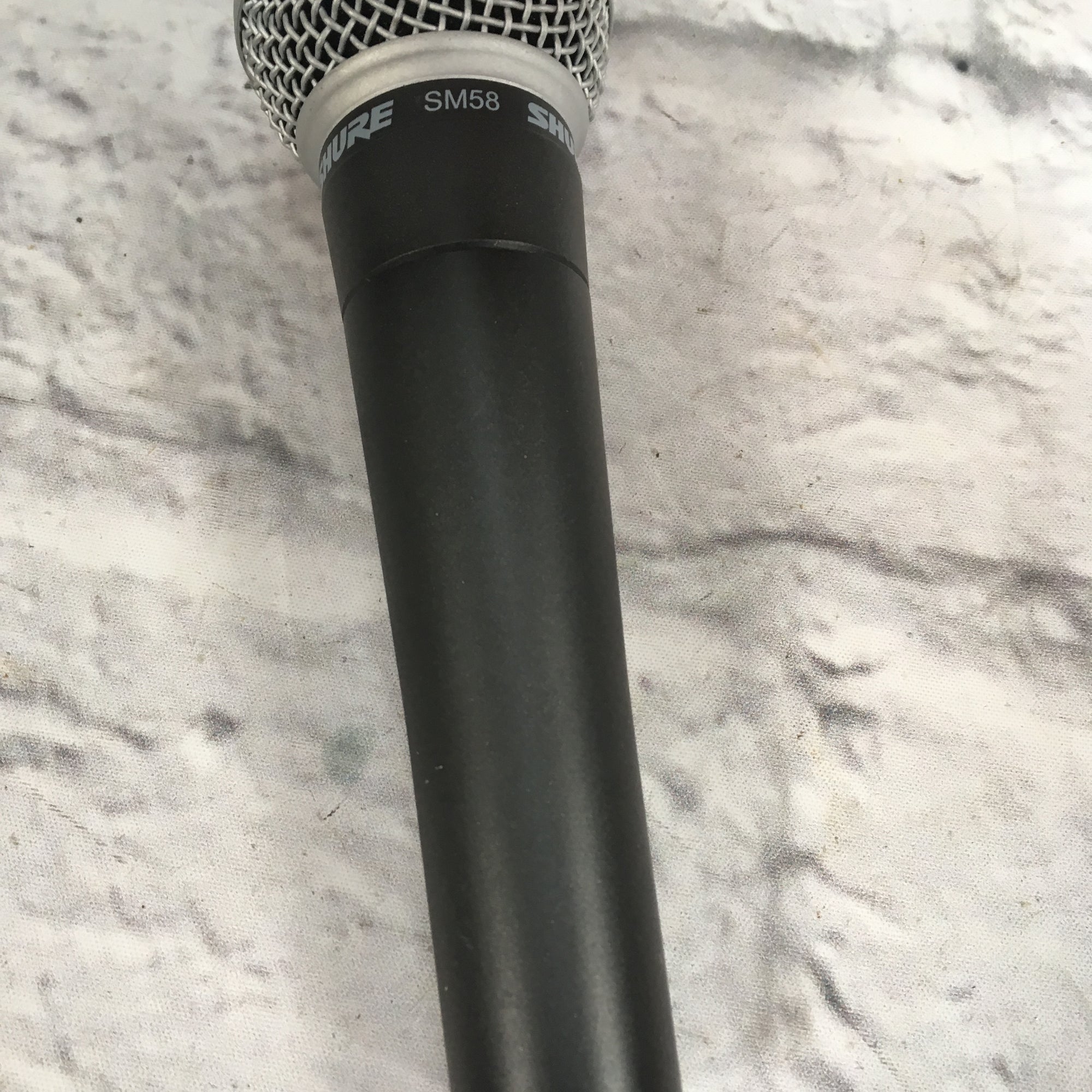 Shure SM58 Dynamic Microphone