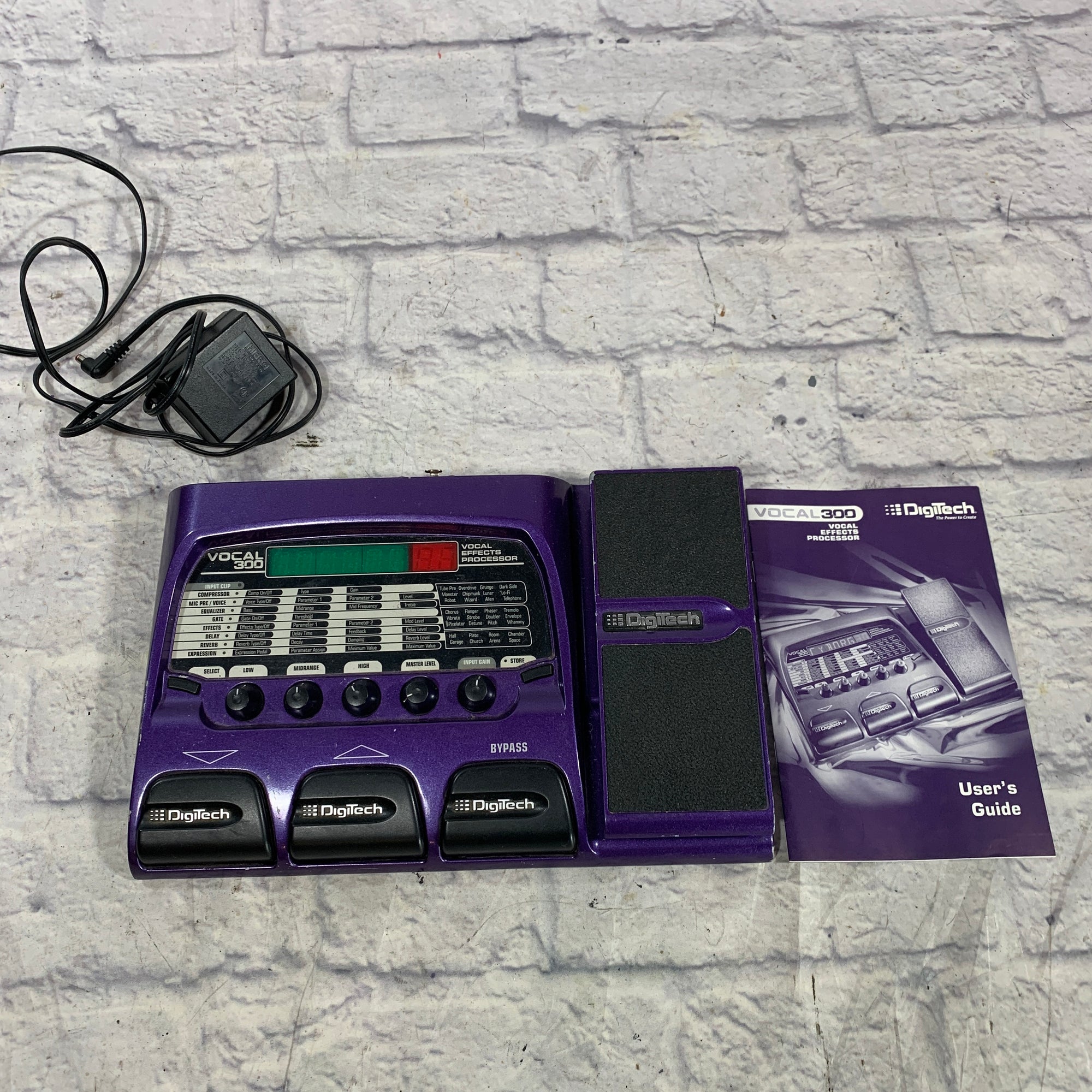 vocal delay pedal Digitech Vocal 300 Effect Pedal