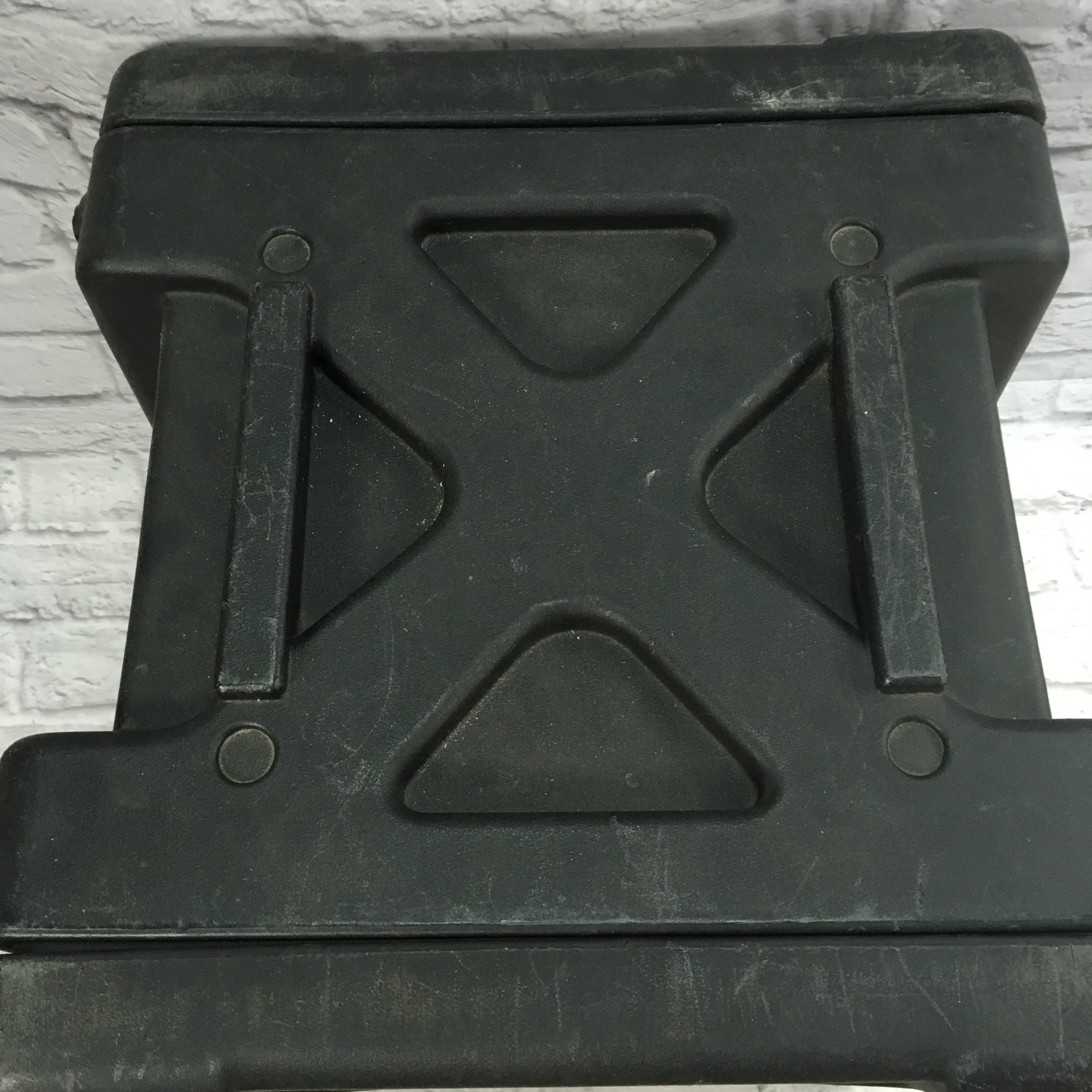 SKB 12 Space Rack Case