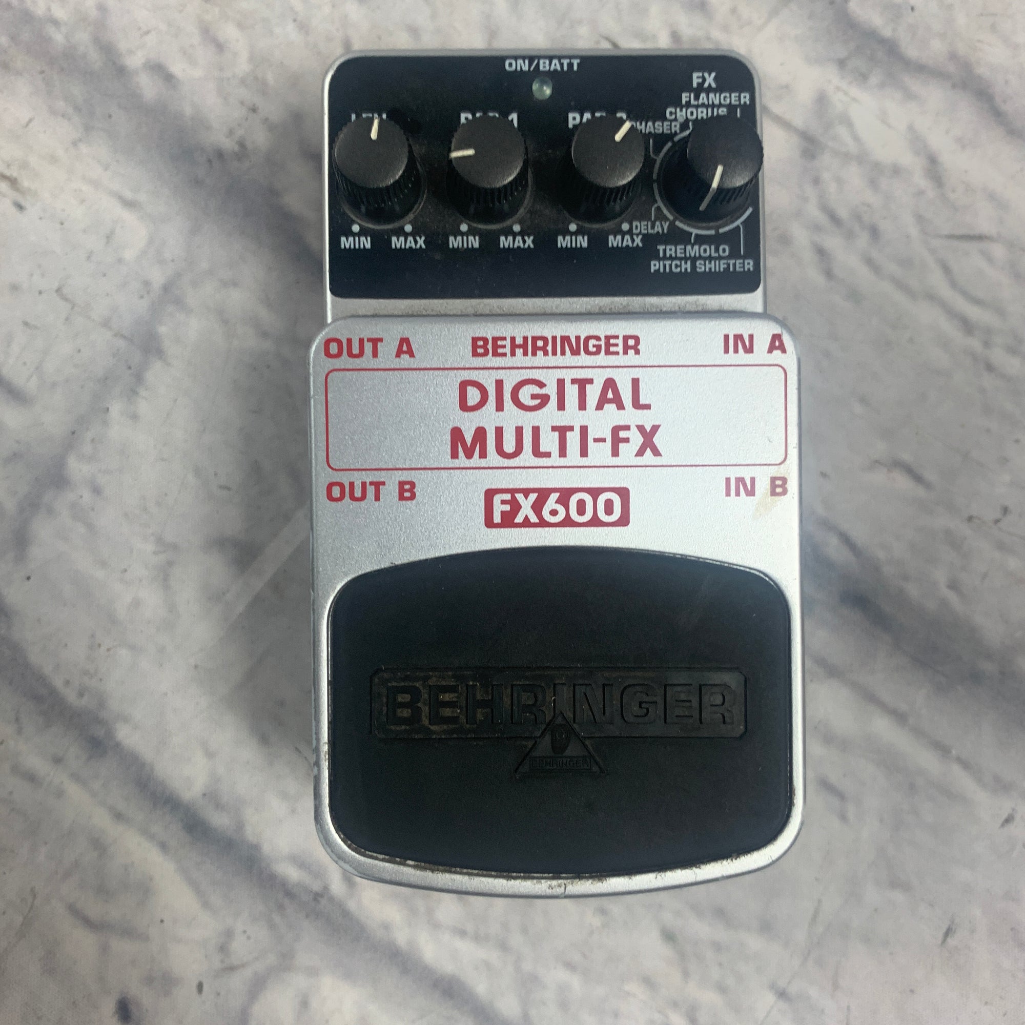 Behringer FX600 Digital Multi-FX Effects Pedals - Evolution Music