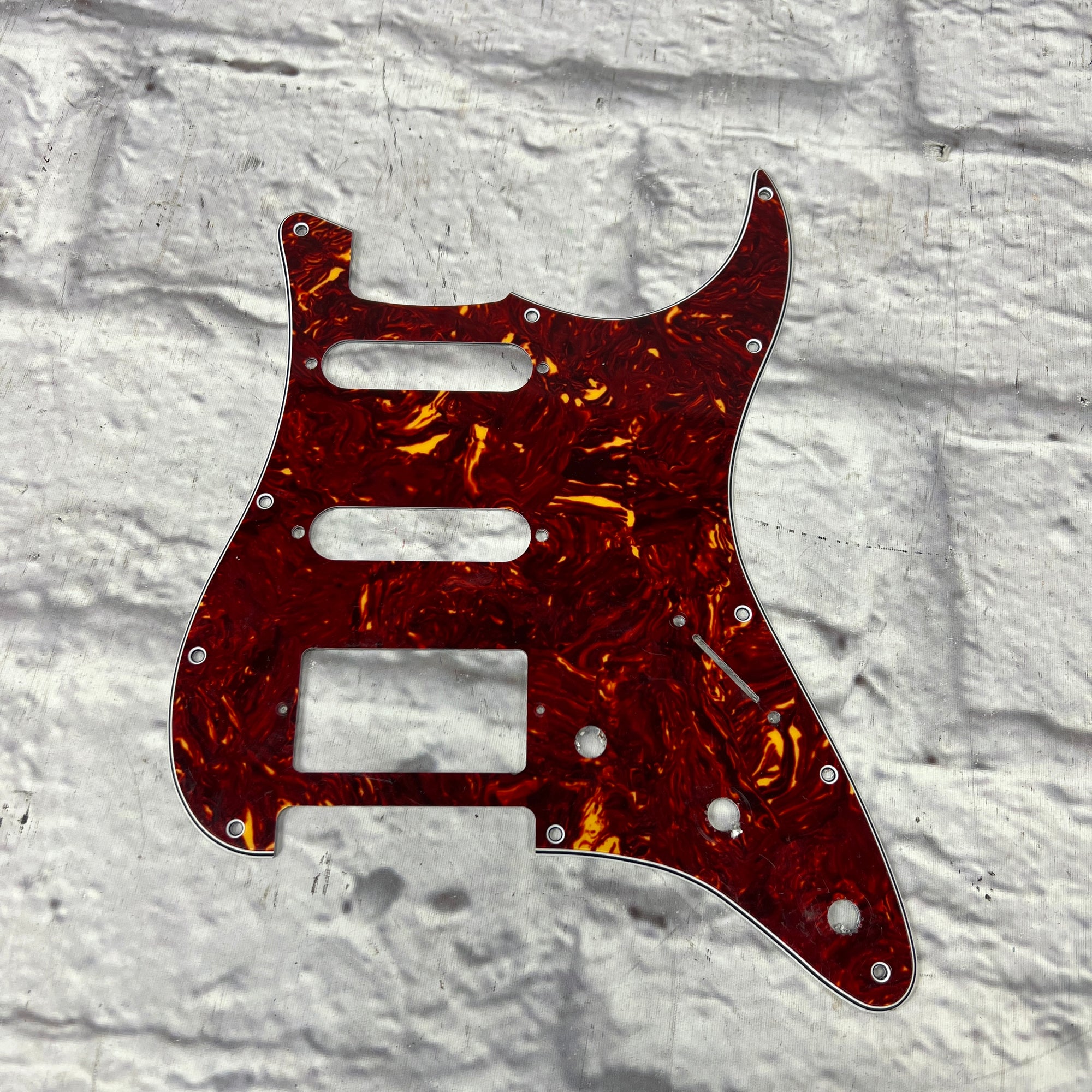 Unknown HSS Stratocaster Pickguard - Tortoise