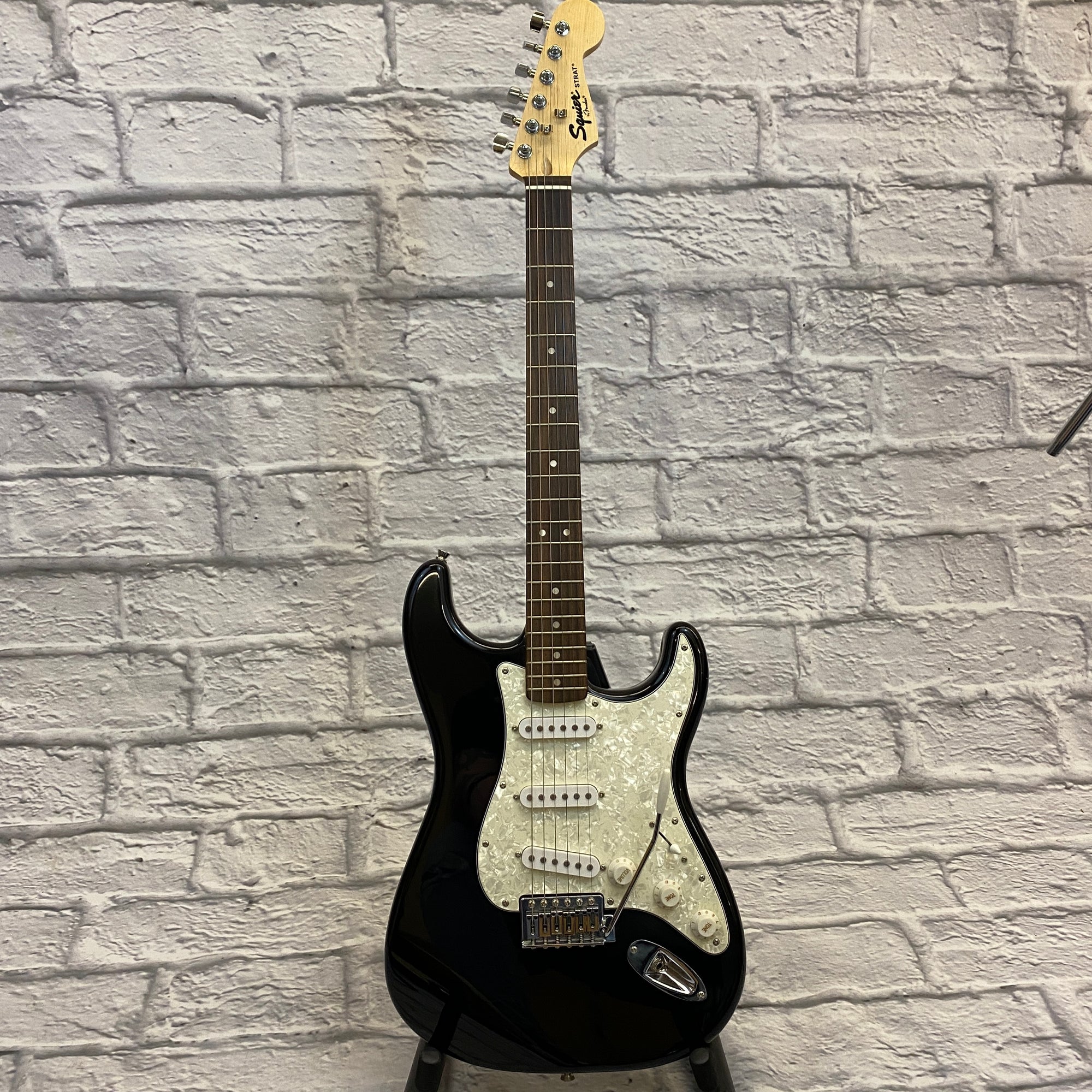 Squier SE Stratocaster Electric Guitar Black - Evolution Music Squier SE Stratocaster Electric Guitar Black - Evolution Music