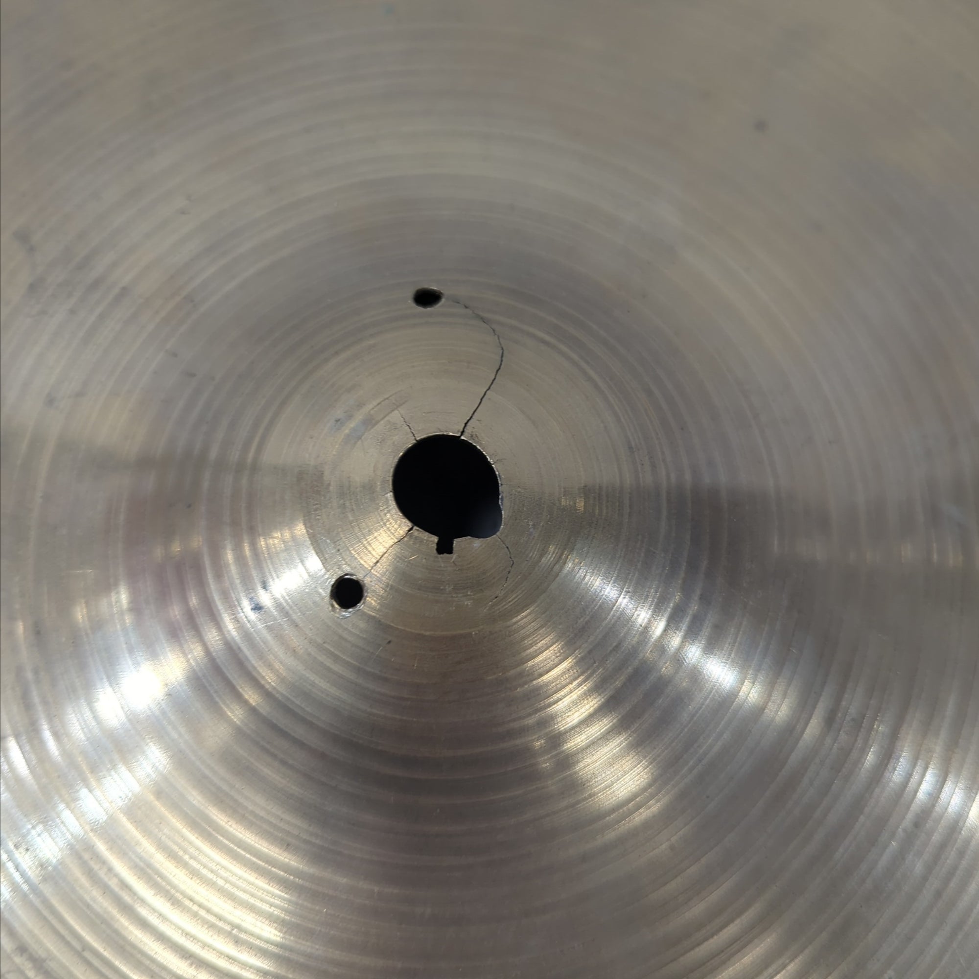 Vintage Zildjian 20" China Cymbal CRACKED