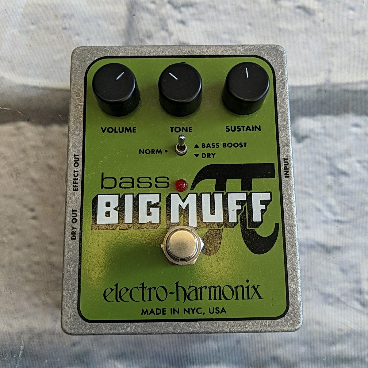 Electro-Harmonix Bass Big Muff Pie
