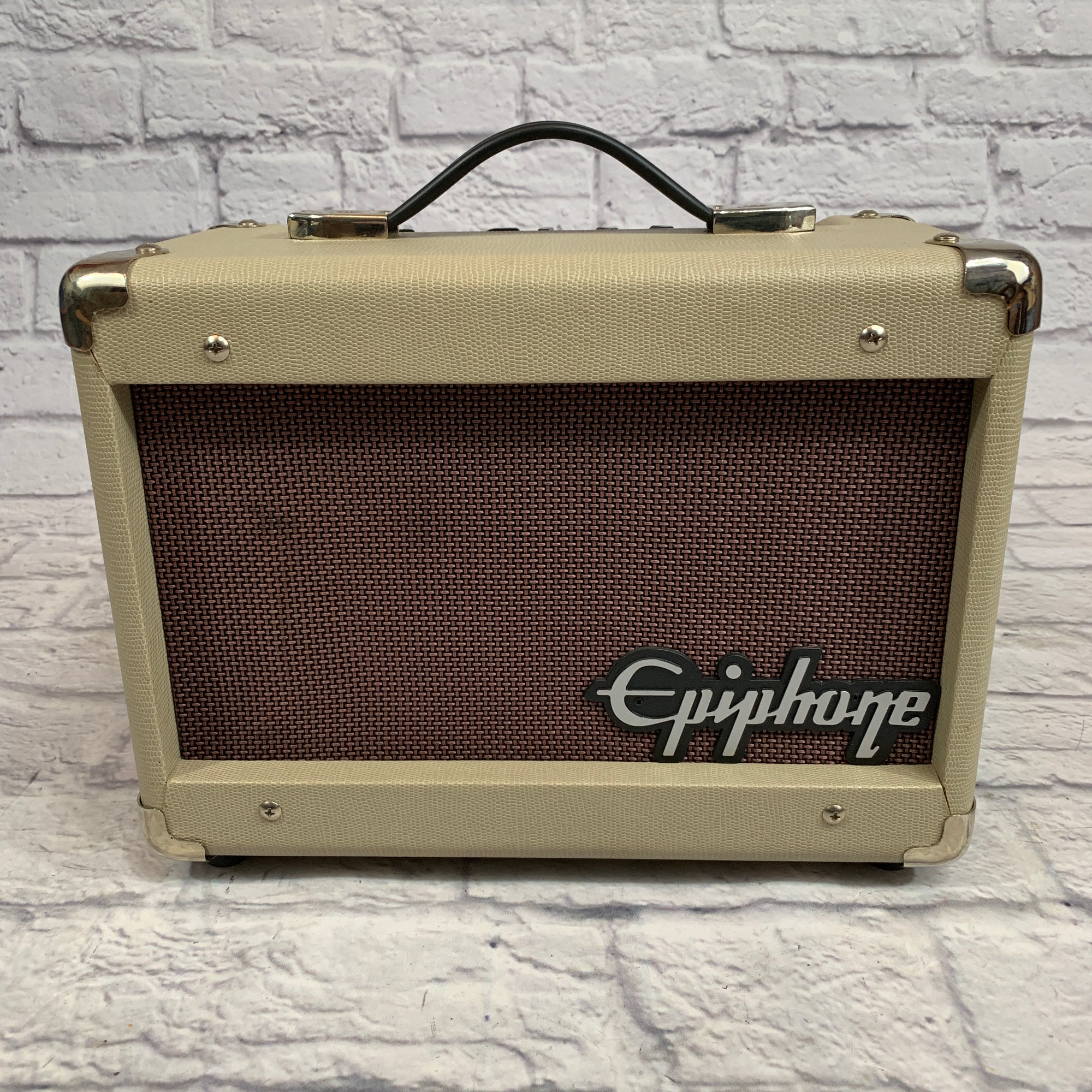 Epiphone Studio Acoustic 15 C Amp