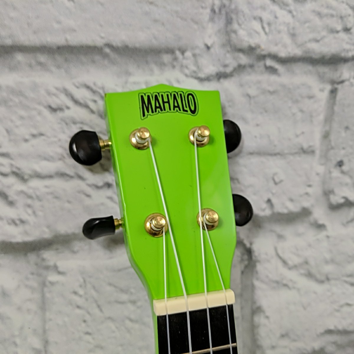 Mahalo Smile Soprano Ukulele Green w/bag