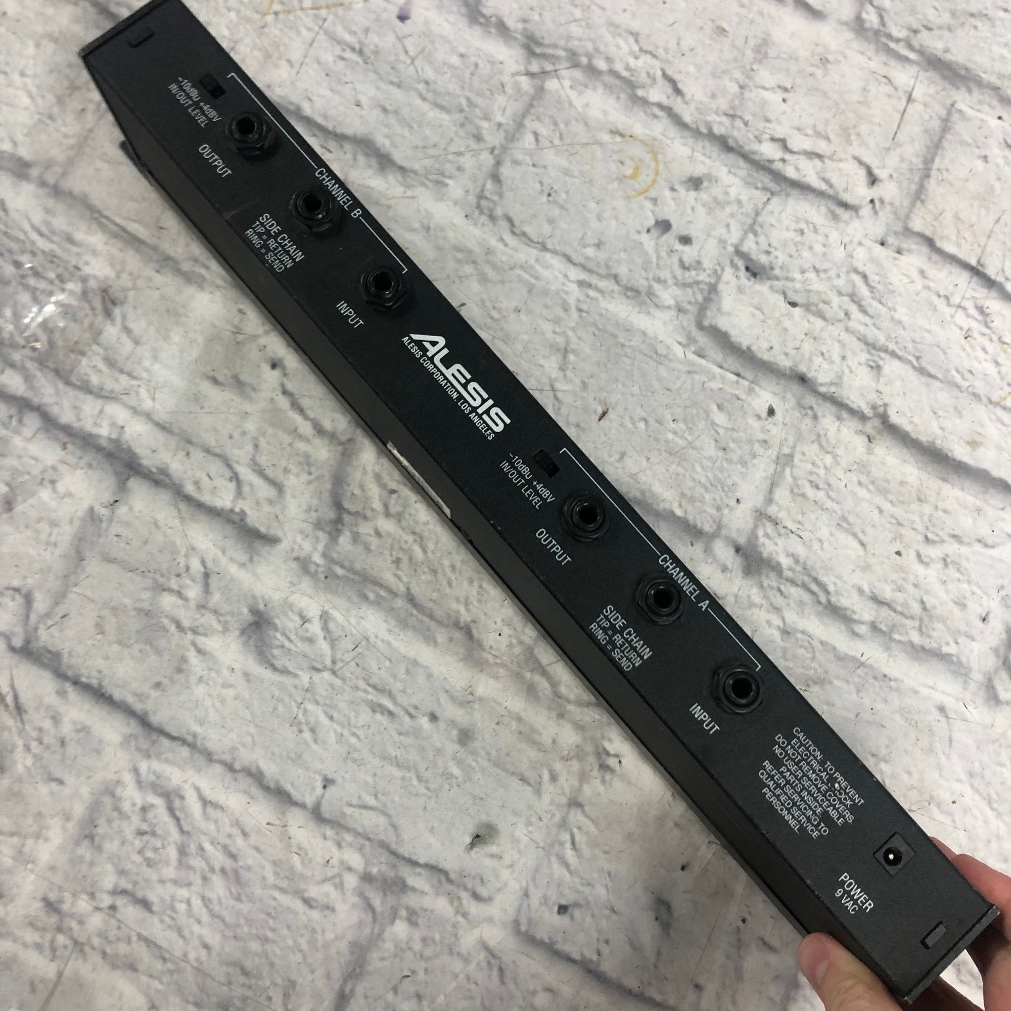 Alesis 3630 Dual-Channel Compressor / Limiter with Gate