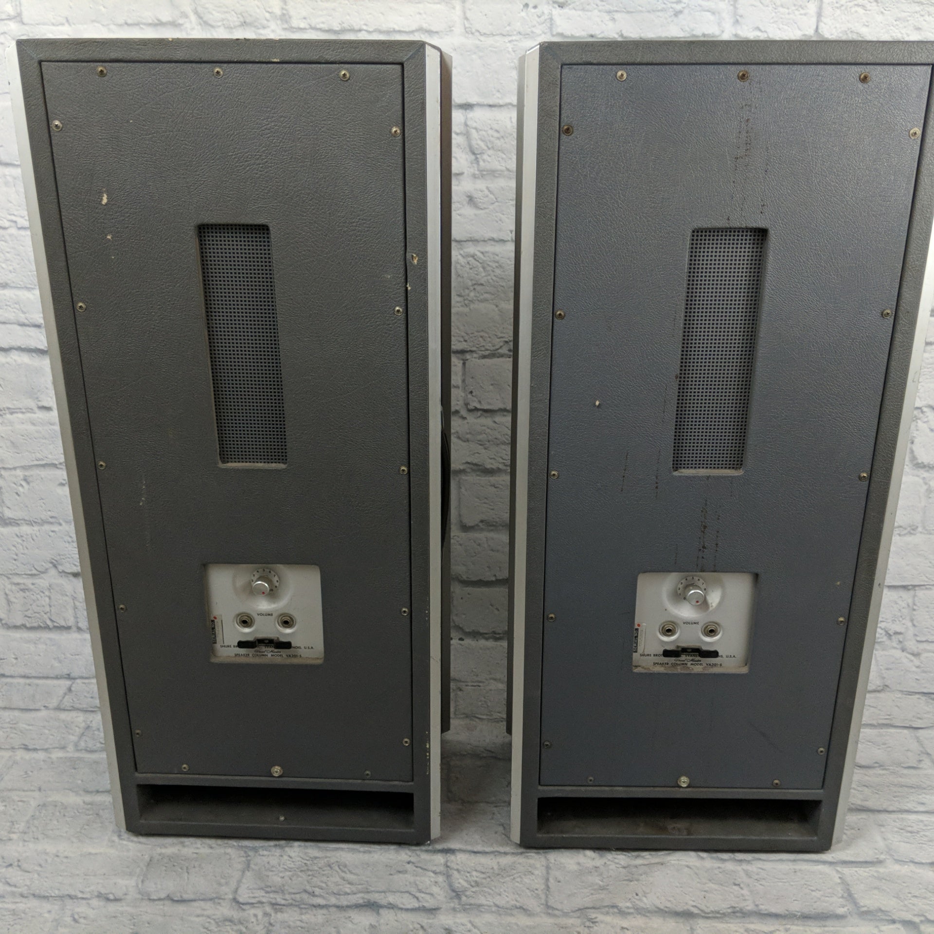 Shure Vocal Master Speaker Pair