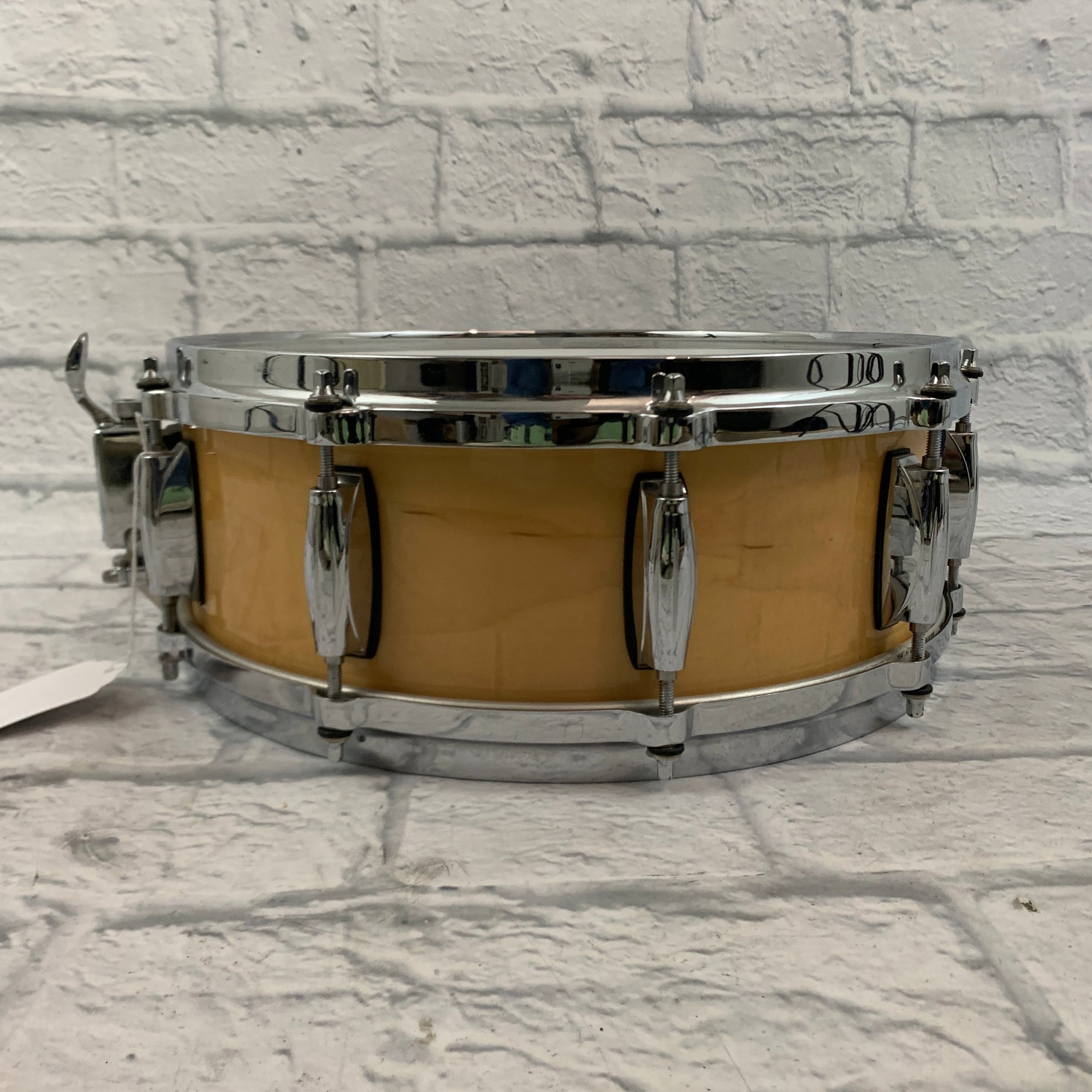 Gretsch Maple 5.5 x 14 Snare - Natural Finish Die Cast Hoops