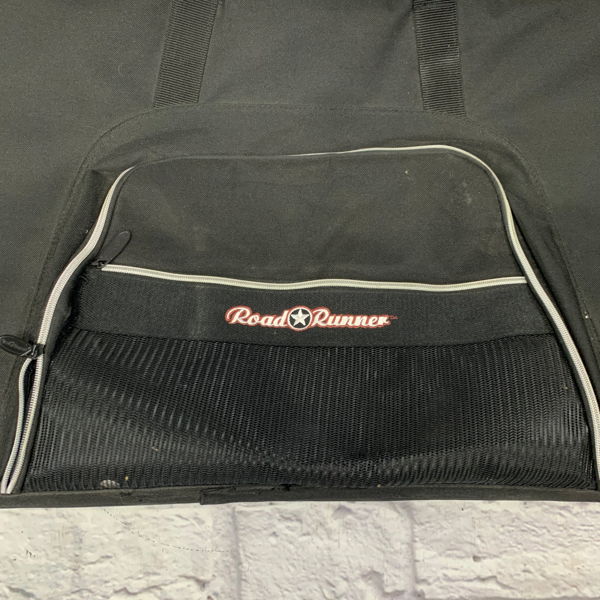 Road Runner 88-Key Rolling Keyboard Bag