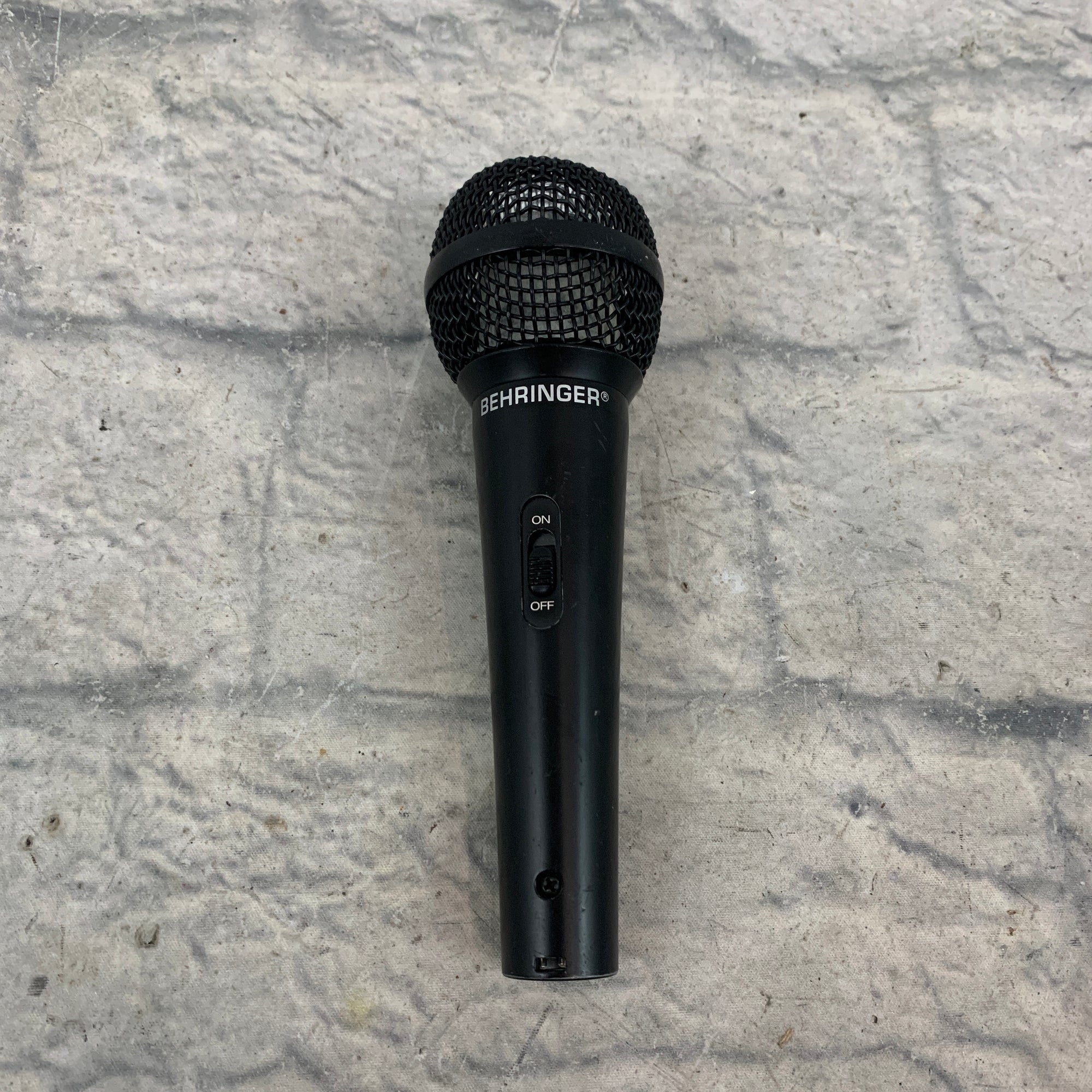 Behringer XM1800S Dynamic Microphone