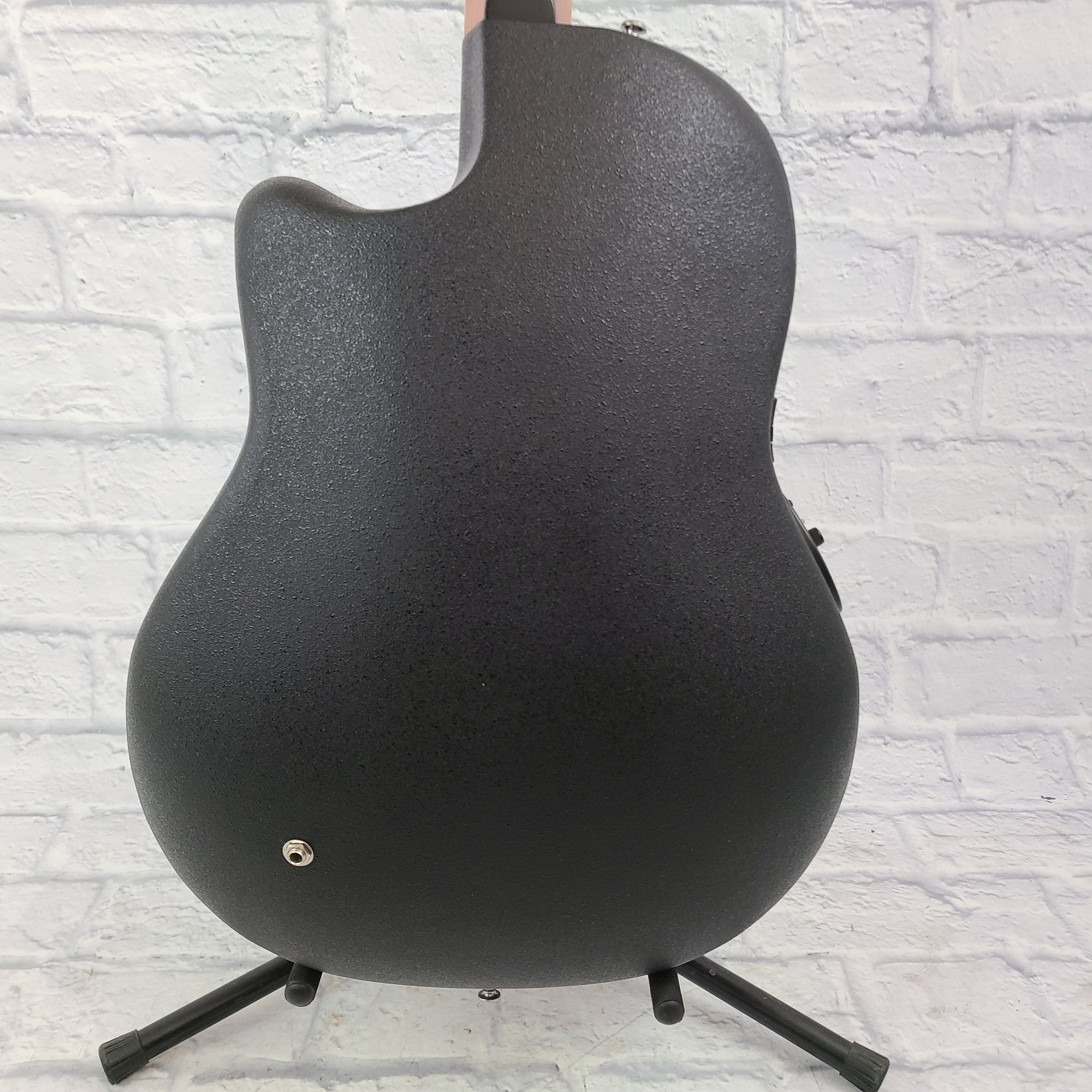 Ovation CS28-RR Ruby Red Acoustic/Electric Guitar