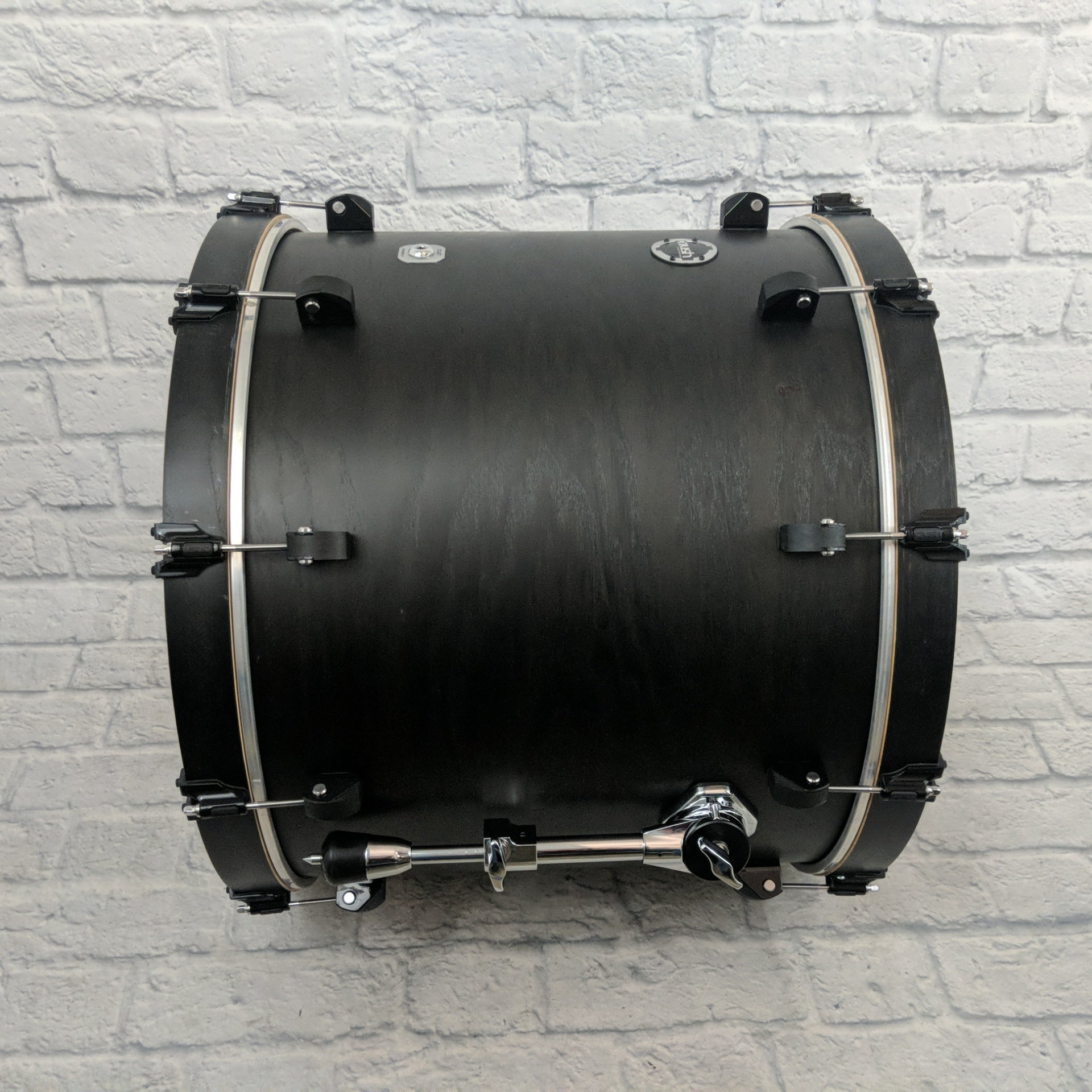 Crush Chameleon Ash 18x22 Bass Drum