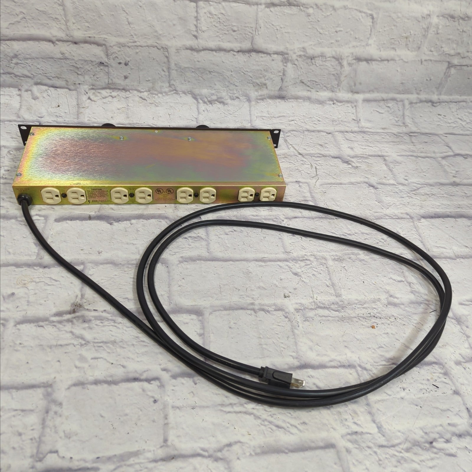 Furman PL-Plus Power Conditioner