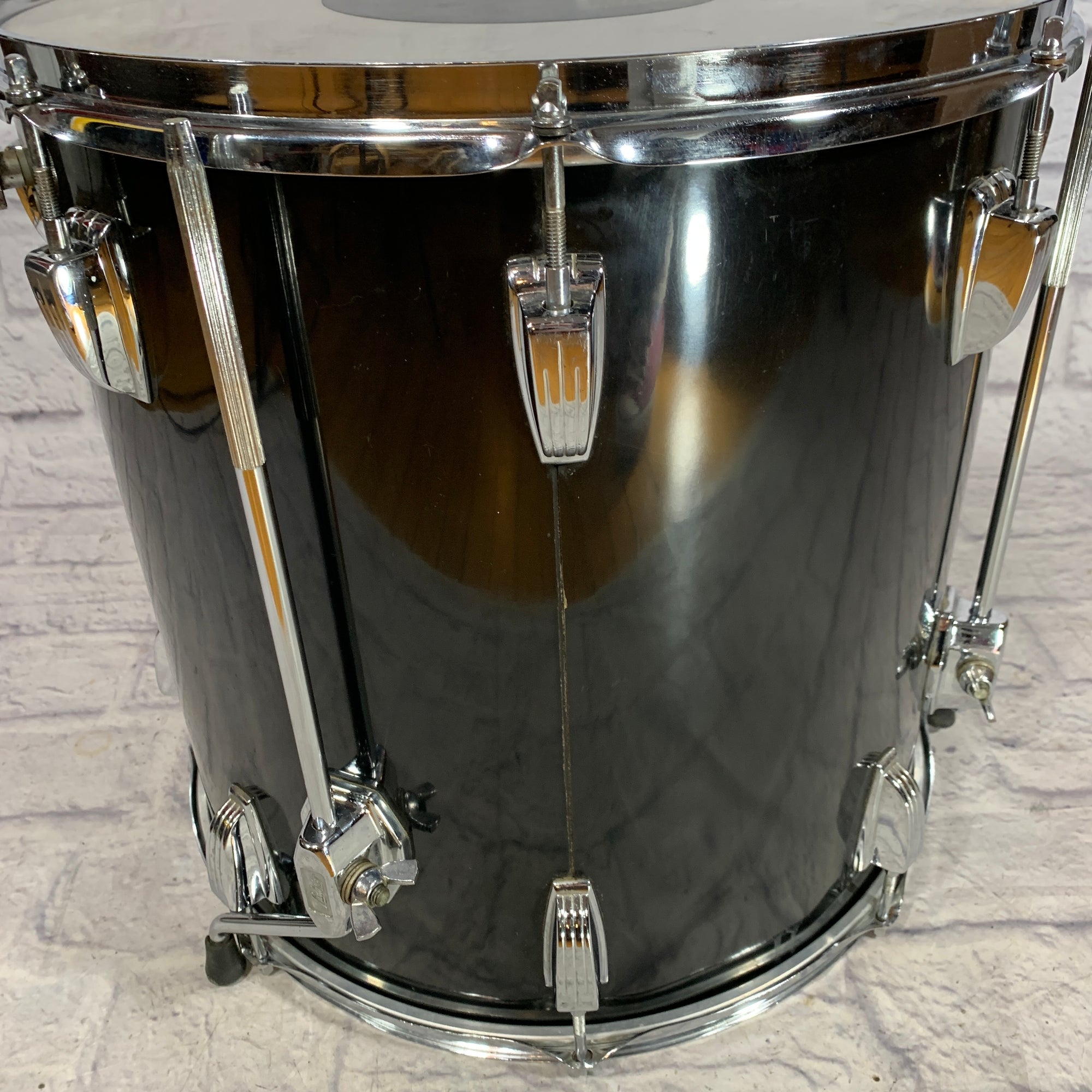Vintage Ludwig 16 x 16 Blue/Olive Badge Floor Tom - Black Wrap