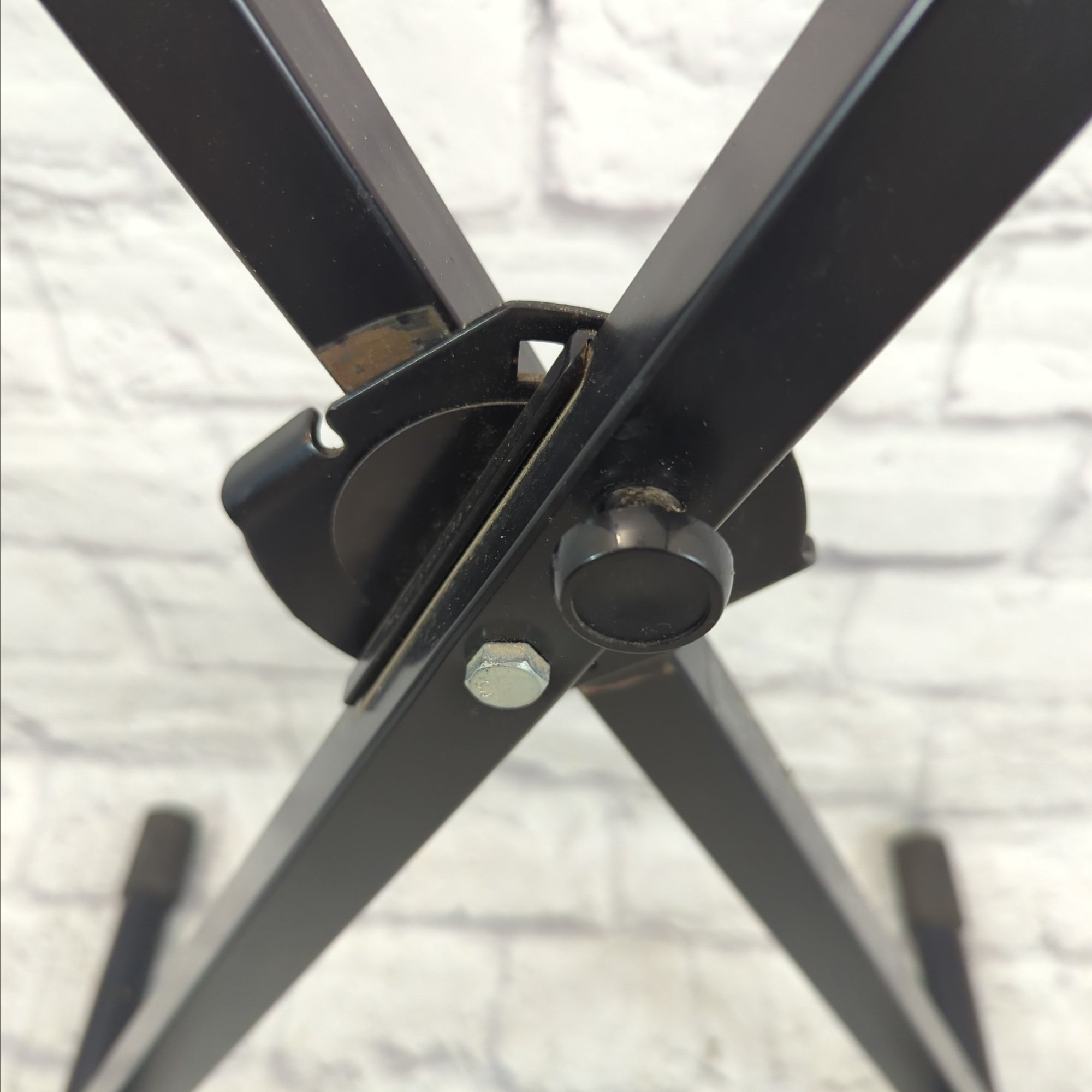 Ultimate Support X Frame Quick Lock Keyboard Stand