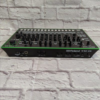 Roland TR-8 Aira Rhythm Performer Drum Machine