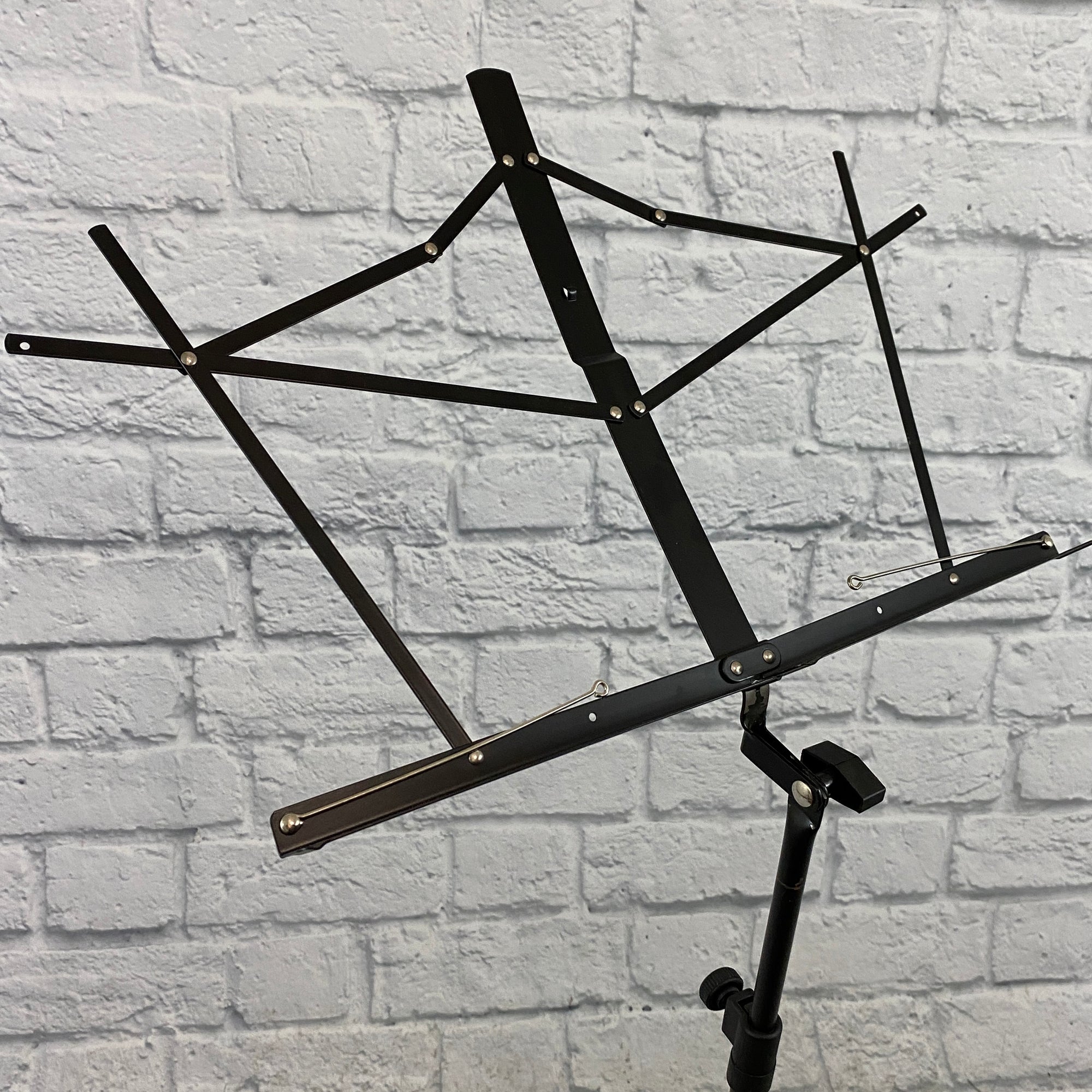 SLM Hardware Music Stand